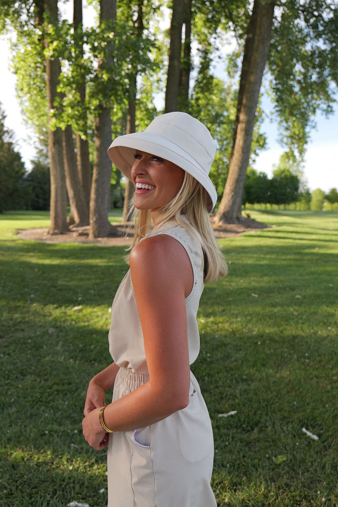 Fore The Girls Women's Golf Bucket Hat product image