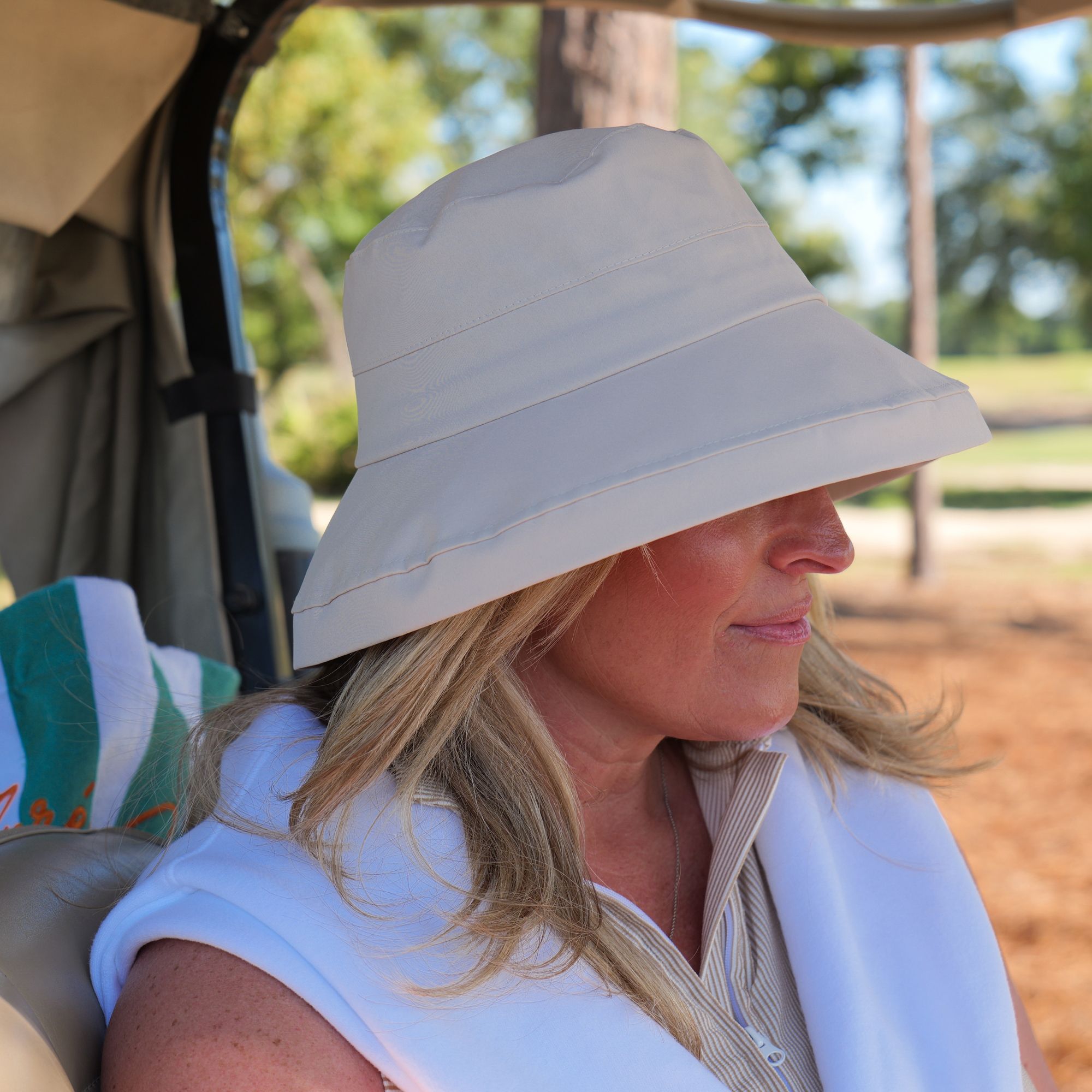 Fore The Girls Women's Golf Bucket Hat product image