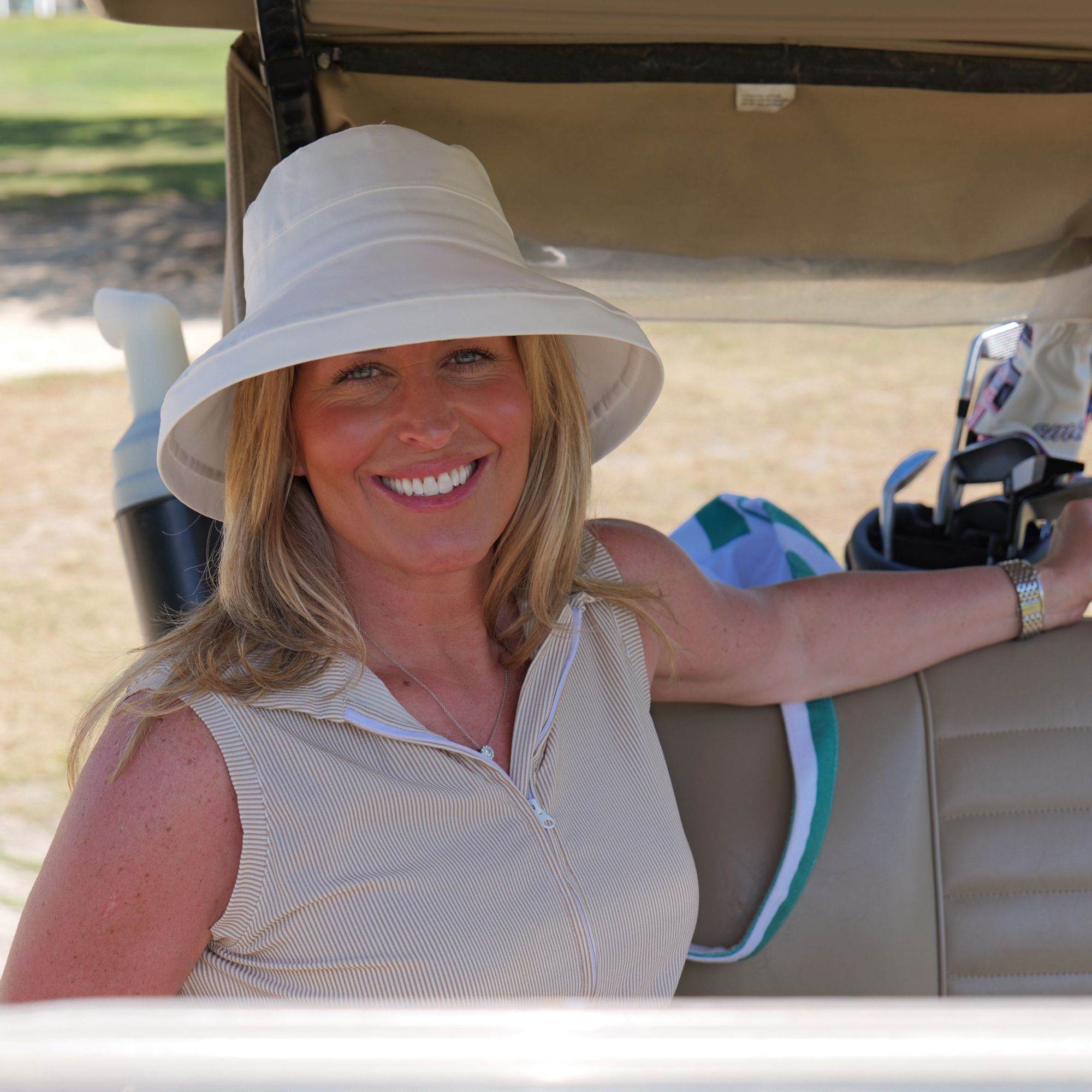 Fore The Girls Women's Golf Bucket Hat product image