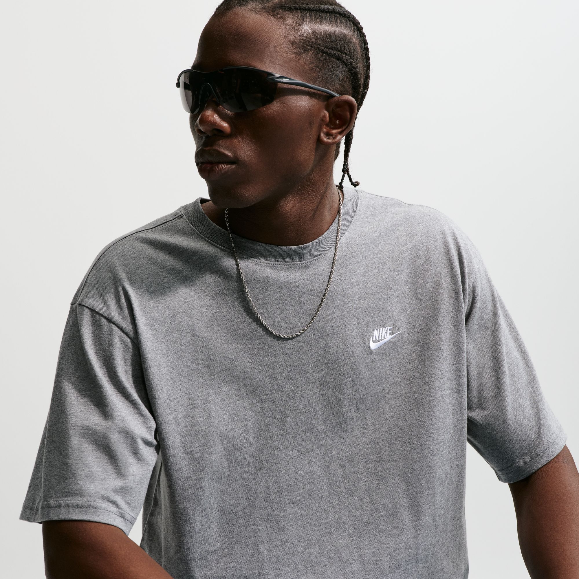 Nike Men's Sportswear Club Max T-Shirt product image