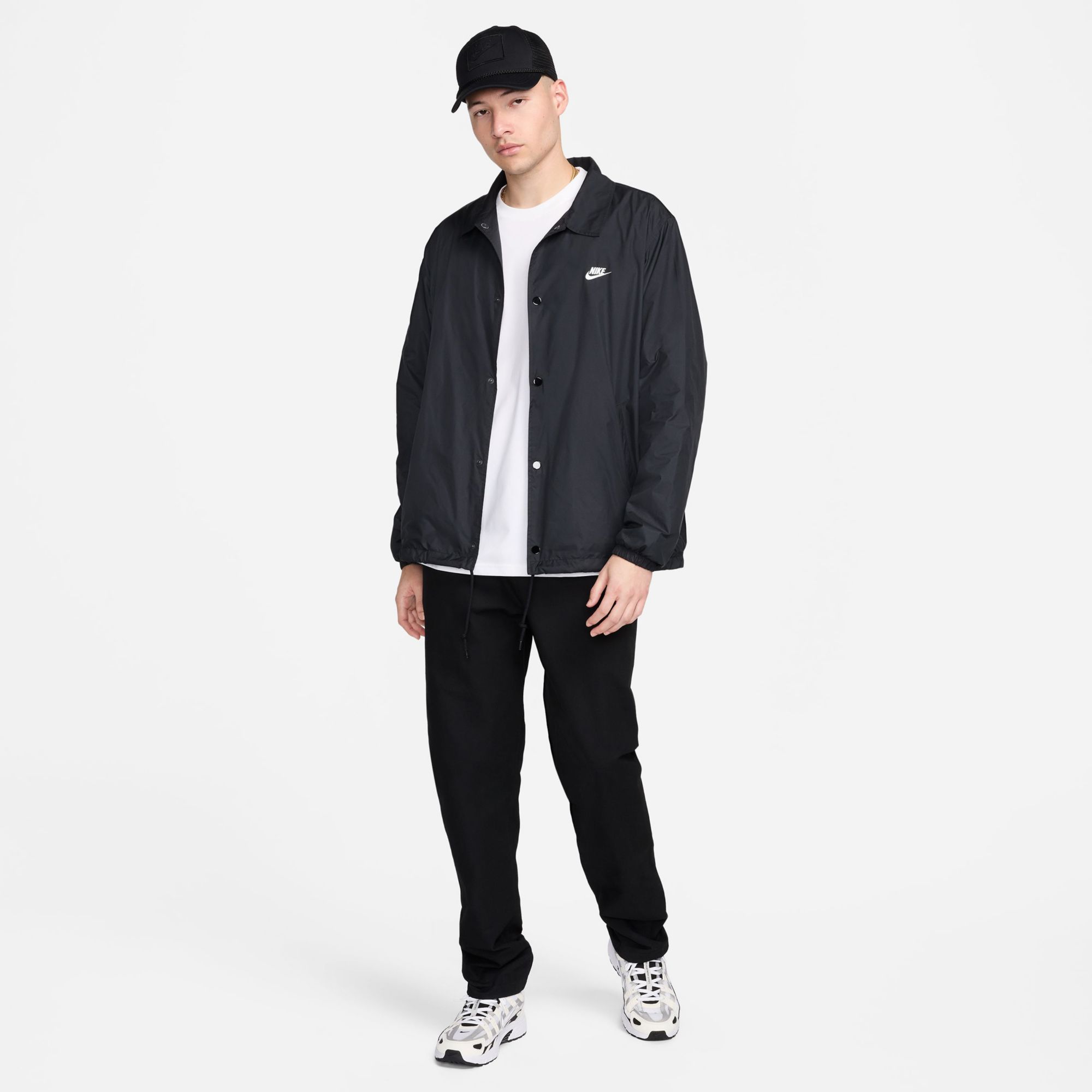 Nike Men's Sportswear Club Max T-Shirt product image