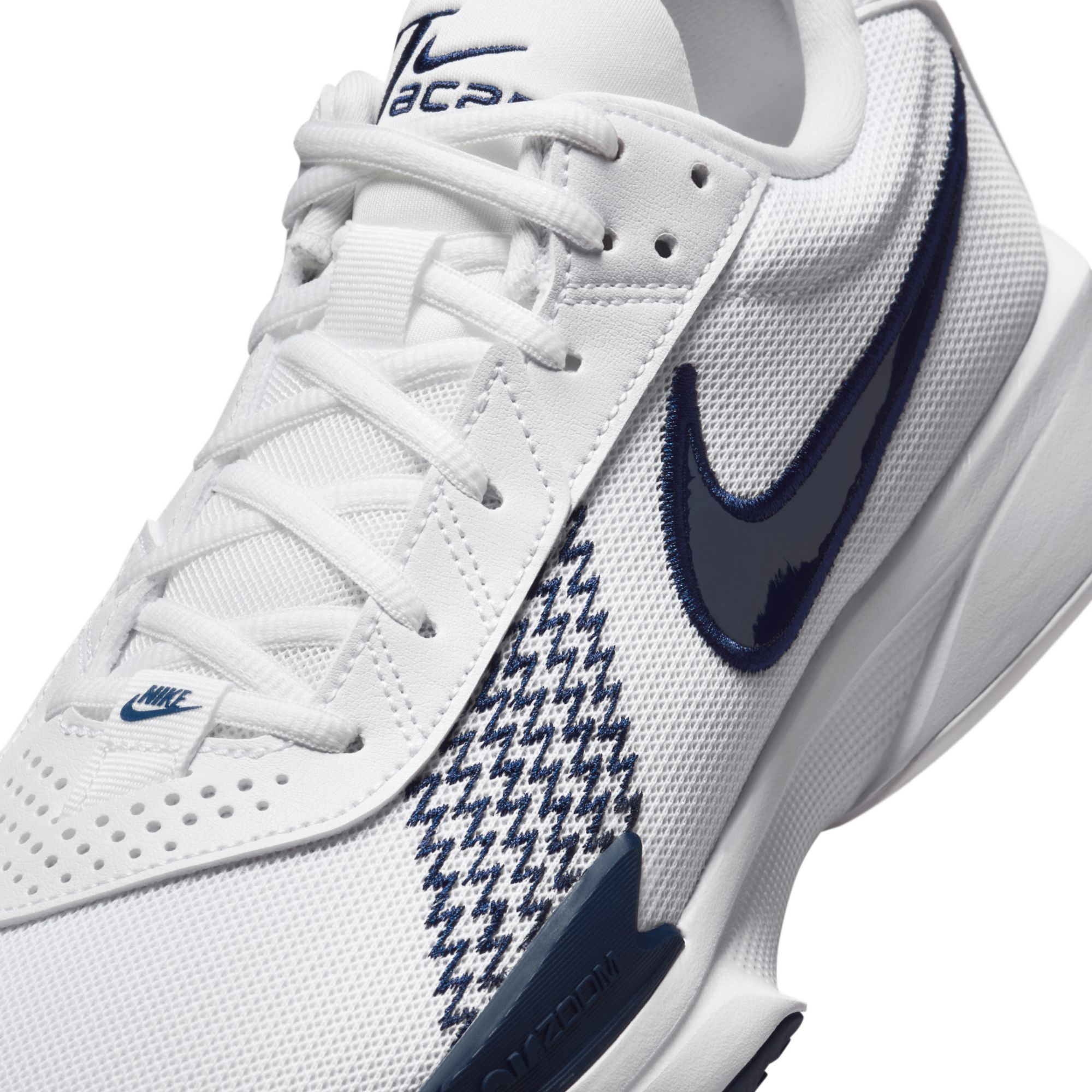 Nike G.T. Cut Academy Basketball Shoes product image