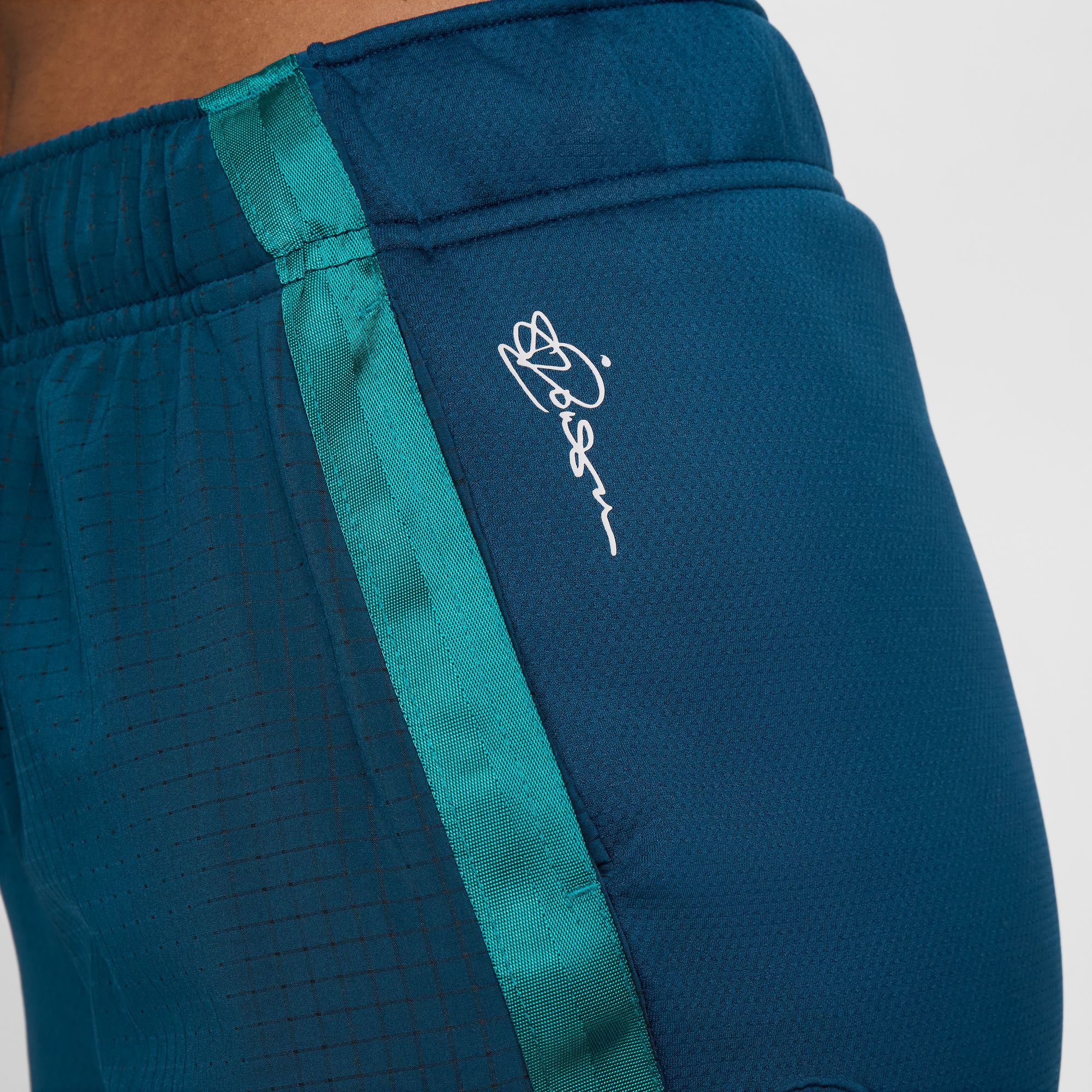 Nike Sabrina Ionescu Basketball Shorts product image