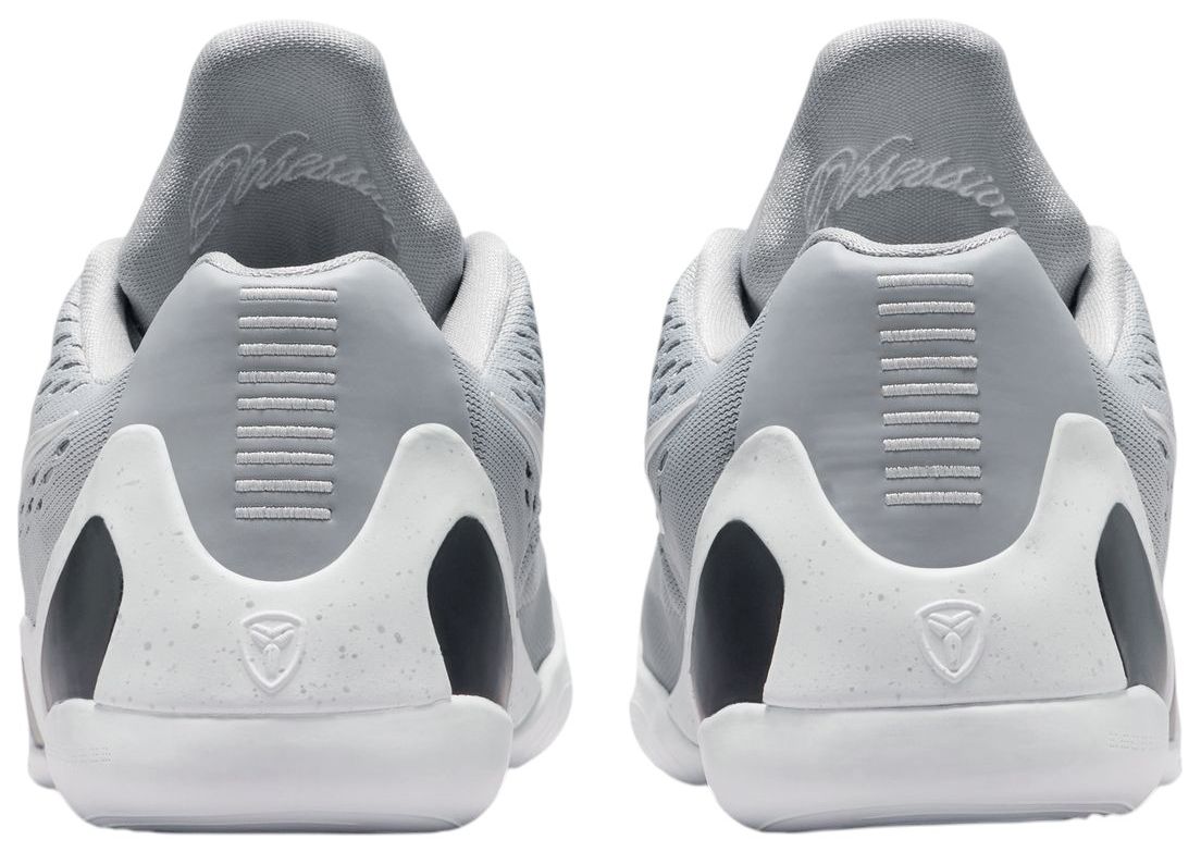 Nike Kids' Grade School Kobe 9 Basketball Shoes product image