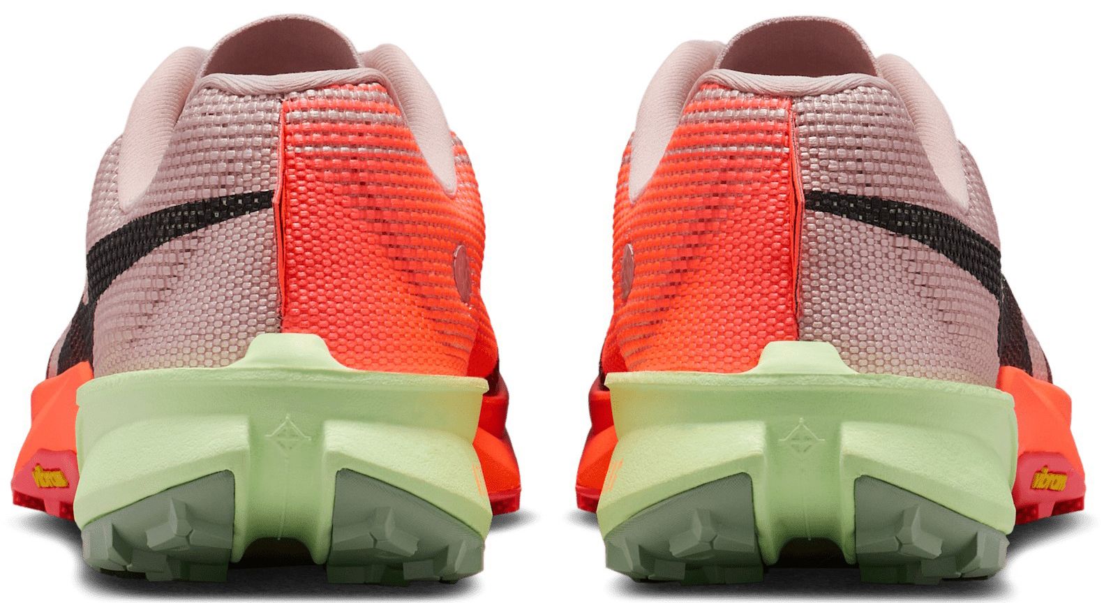 Nike Men's Kiger 10 Trail Running Shoes product image