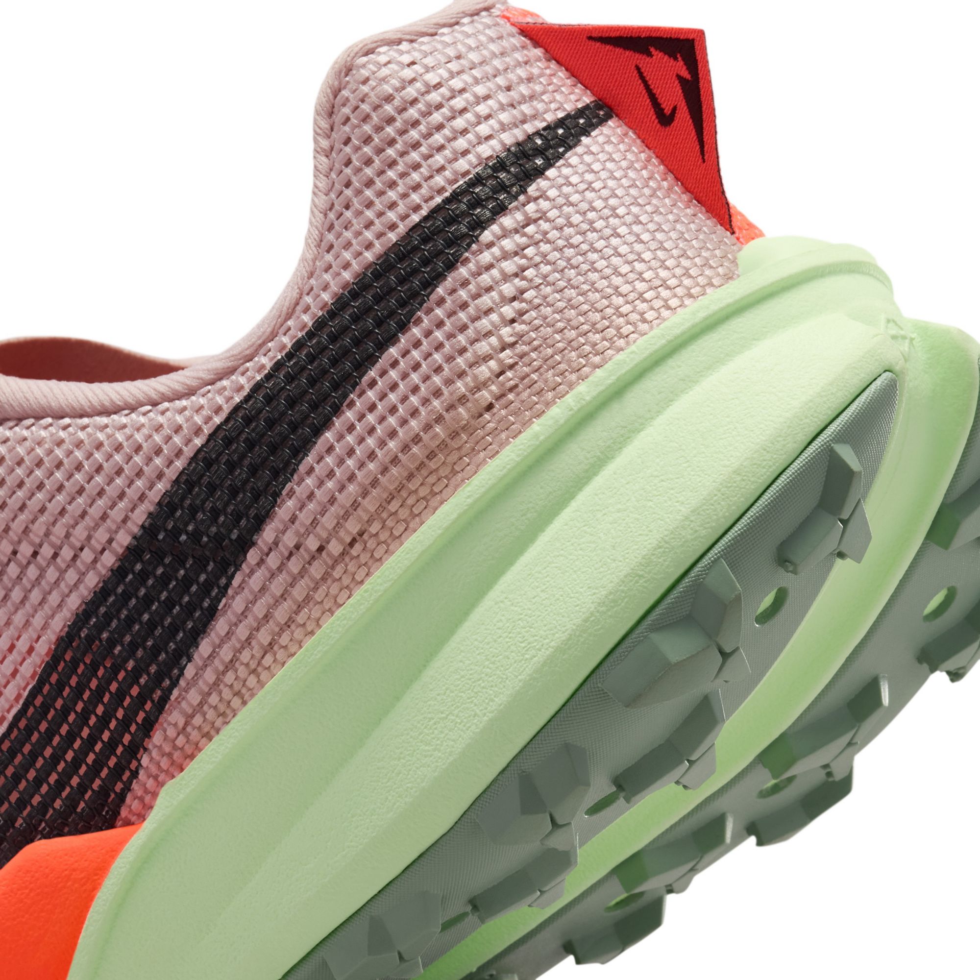 Nike Men's Kiger 10 Trail Running Shoes product image