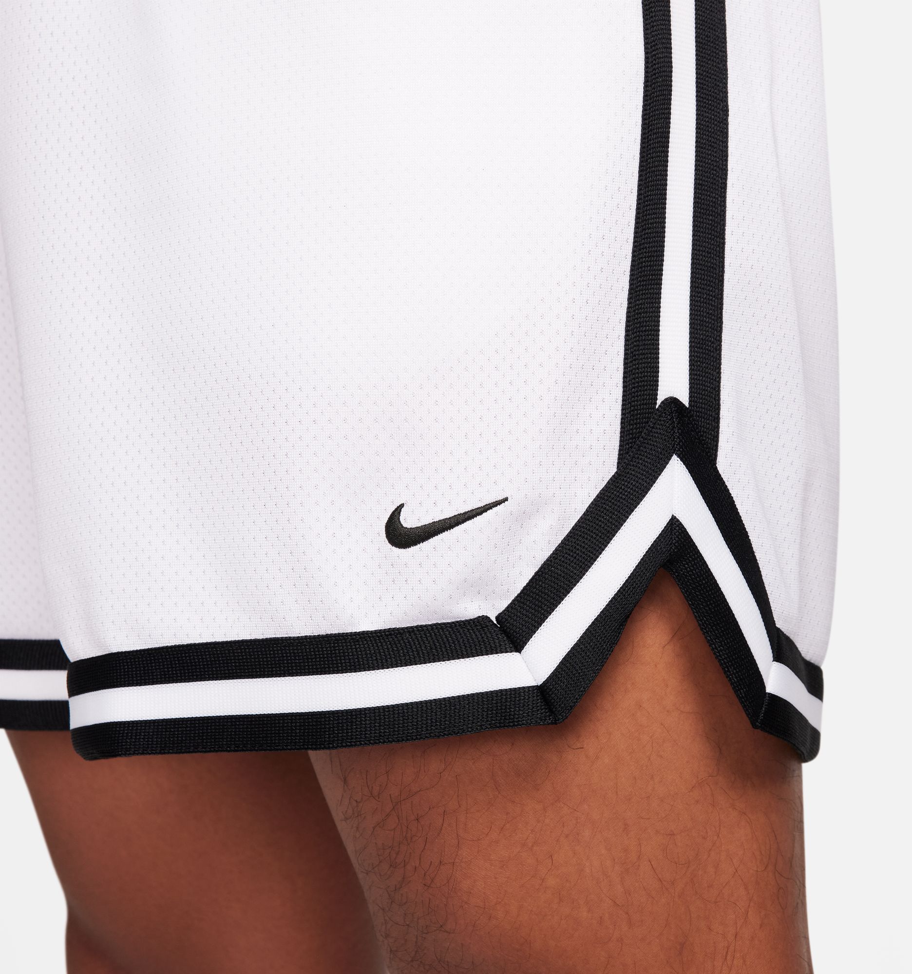 Nike Men's Dri-FIT DNA 6'' Basketball Shorts product image