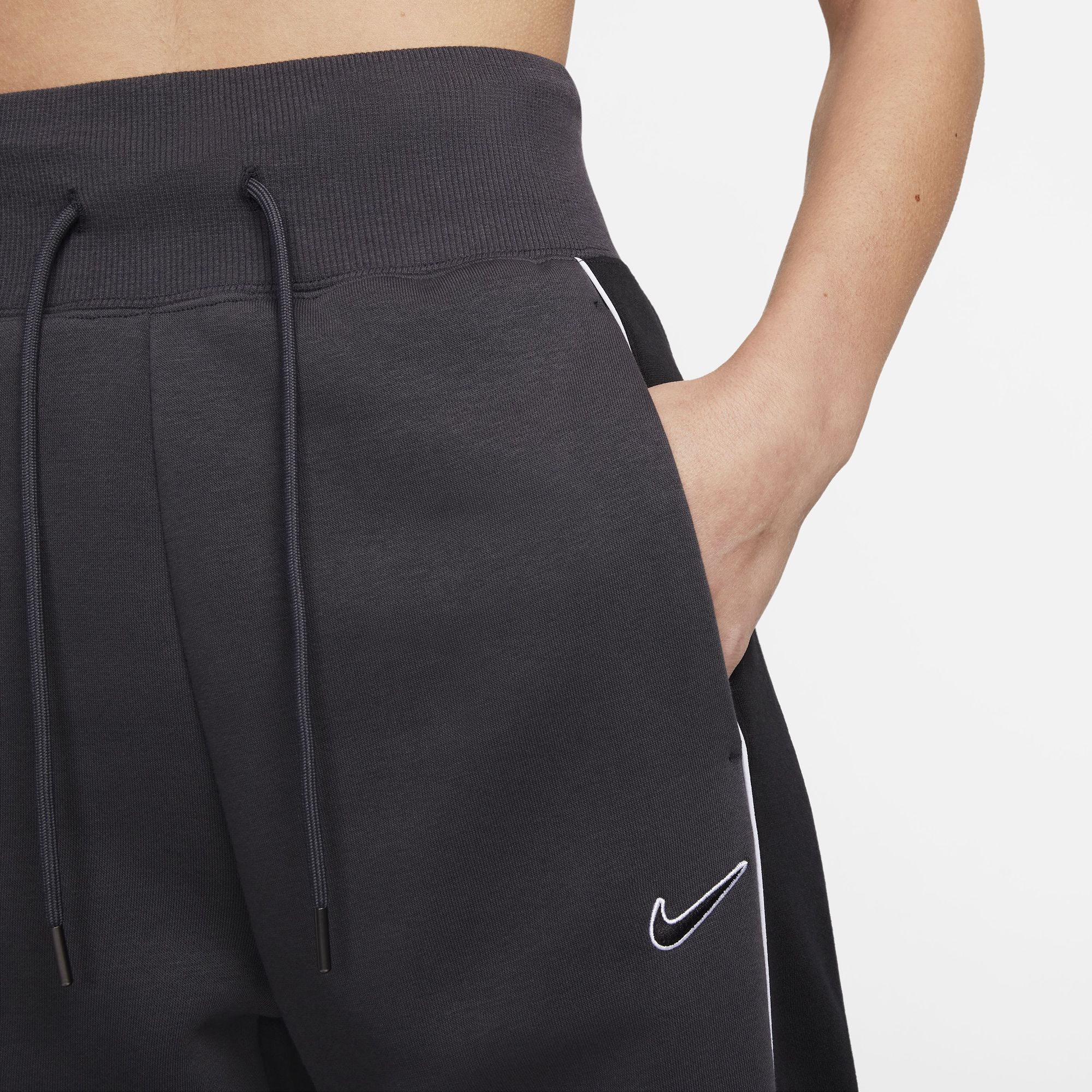 Nike Sportswear Women's Phoenix Fleece High-Waisted Open-Hem Sweatpants product image