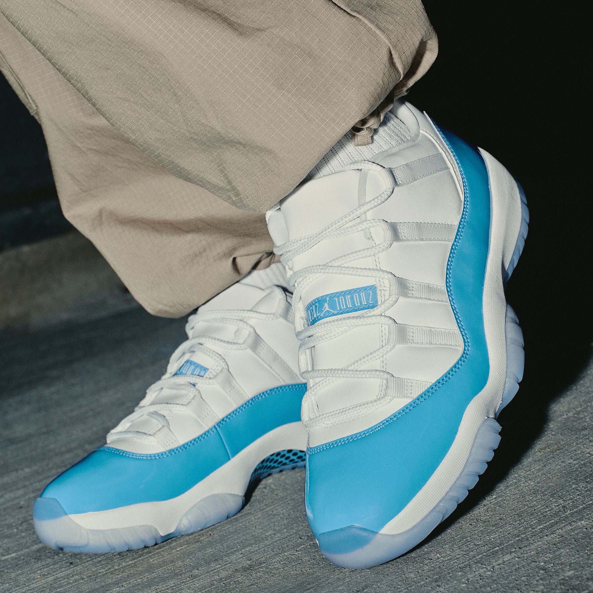 Air Jordan 11 Retro Low 'University Blue' Basketball Shoes product image