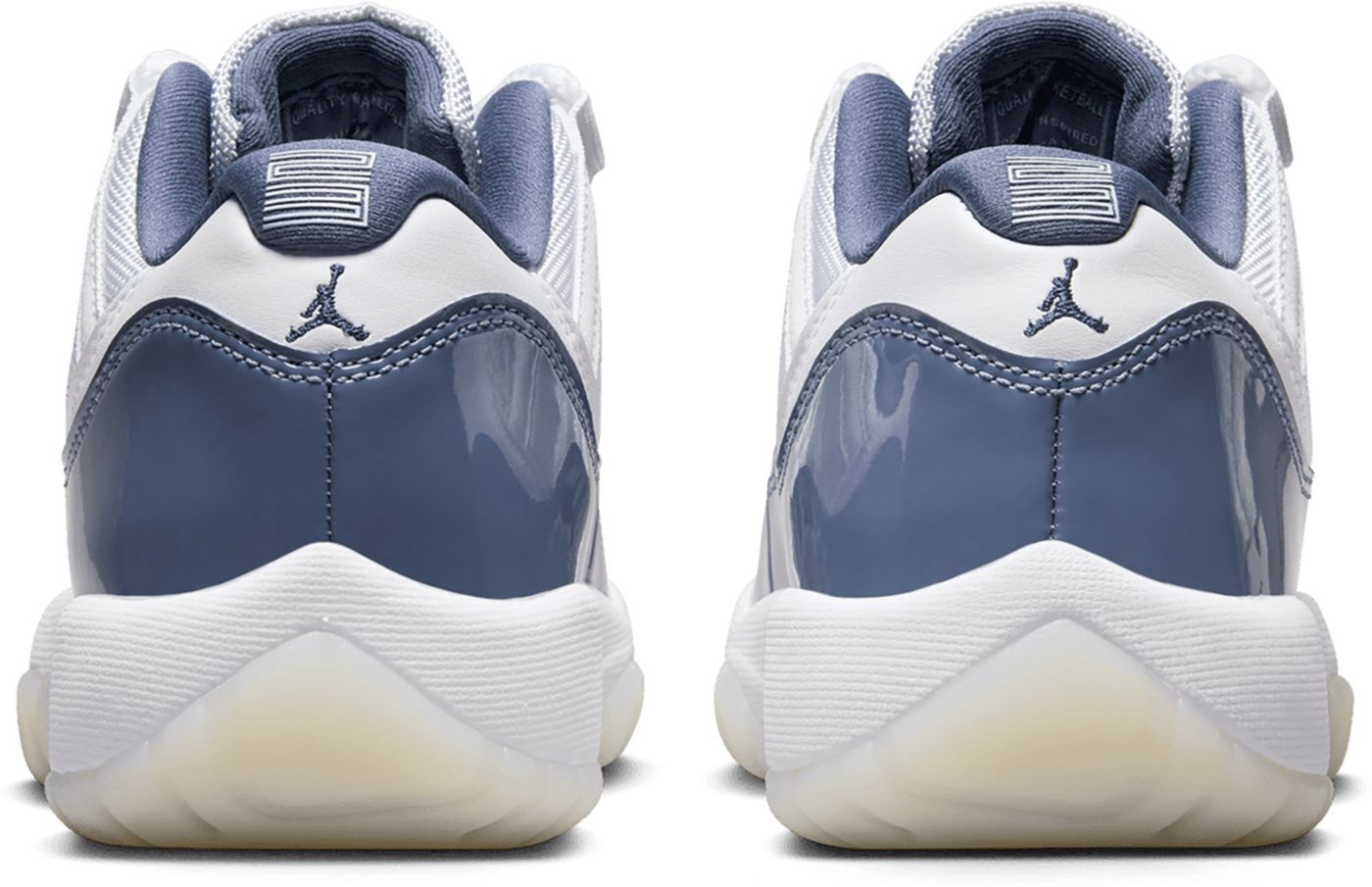 {Jordan good 11 lows }size 4.5 gradeschool .