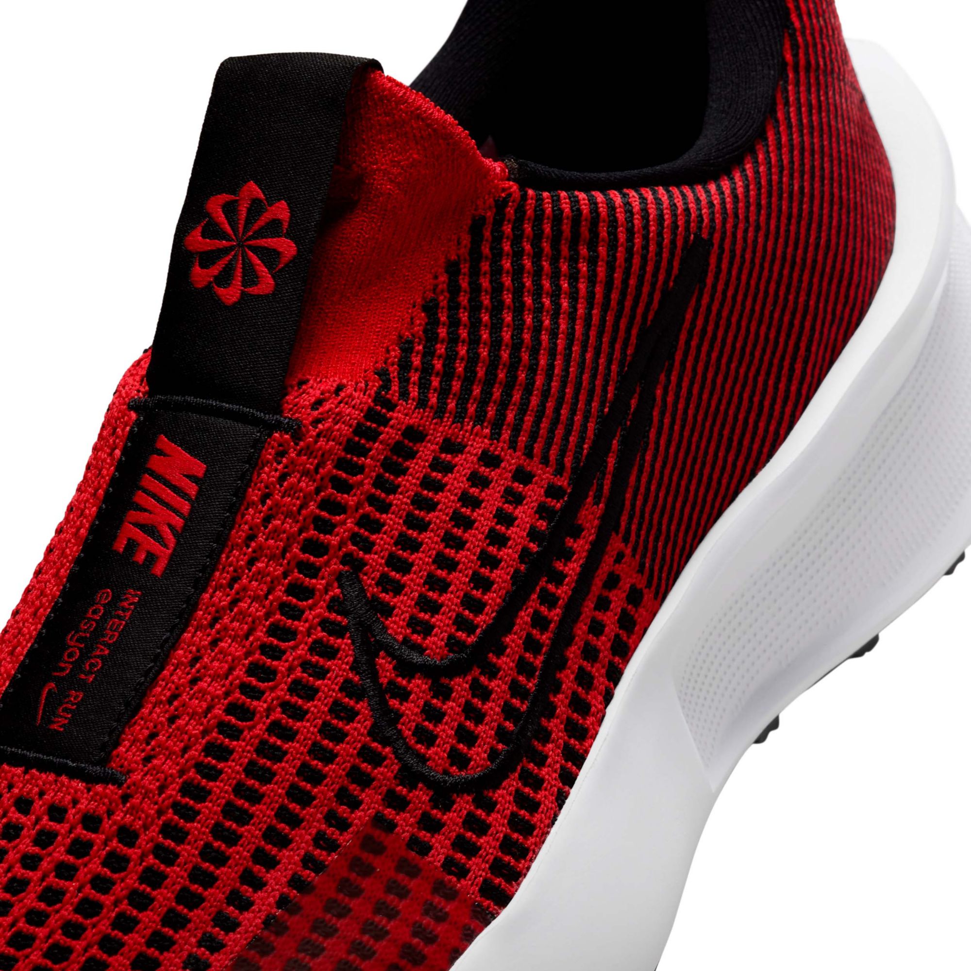 Nike Men's Interact Run EasyOn Running Shoes product image