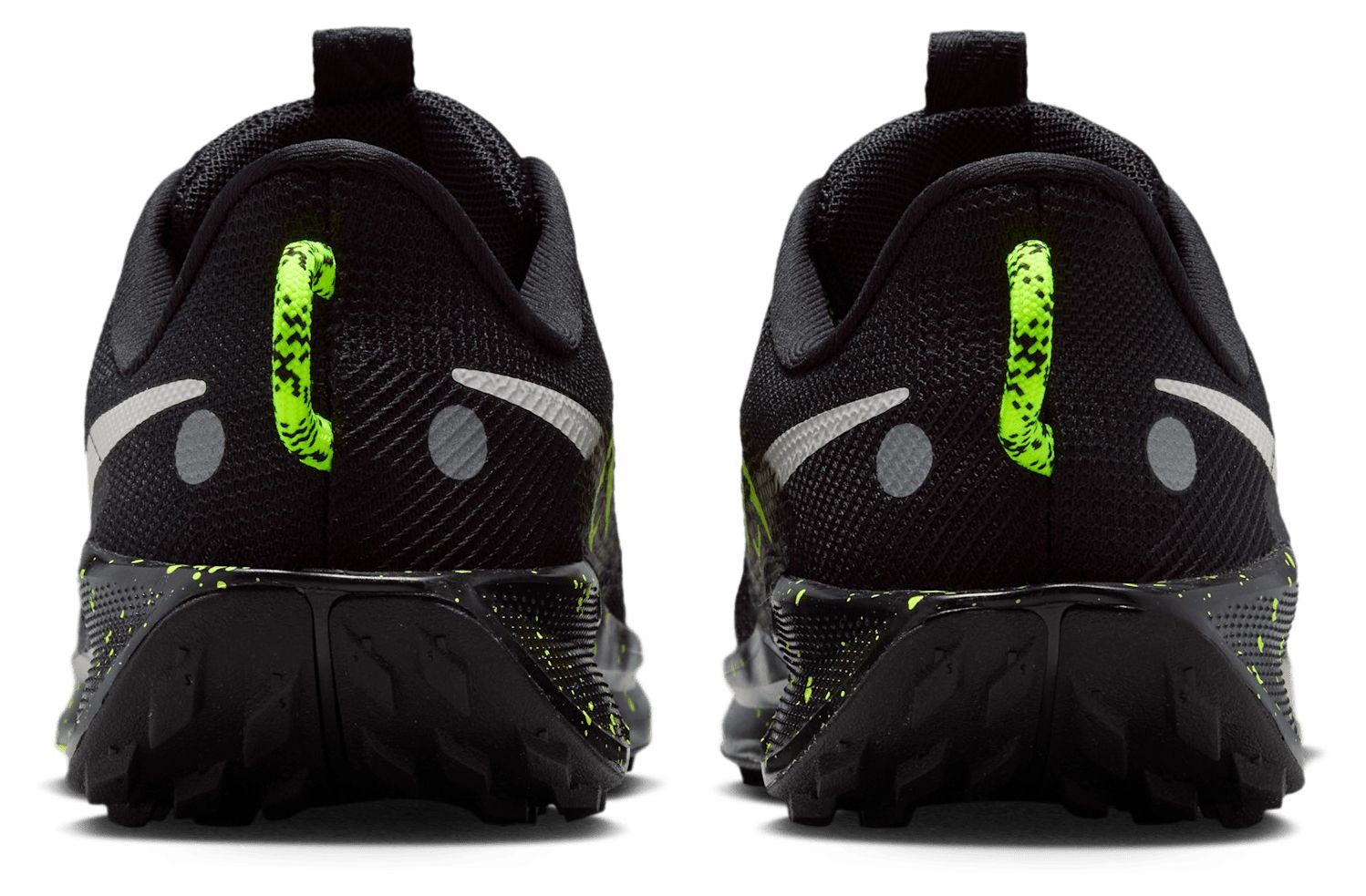 Nike Kids' Grade School Pegasus Trail 5 Running Shoes product image