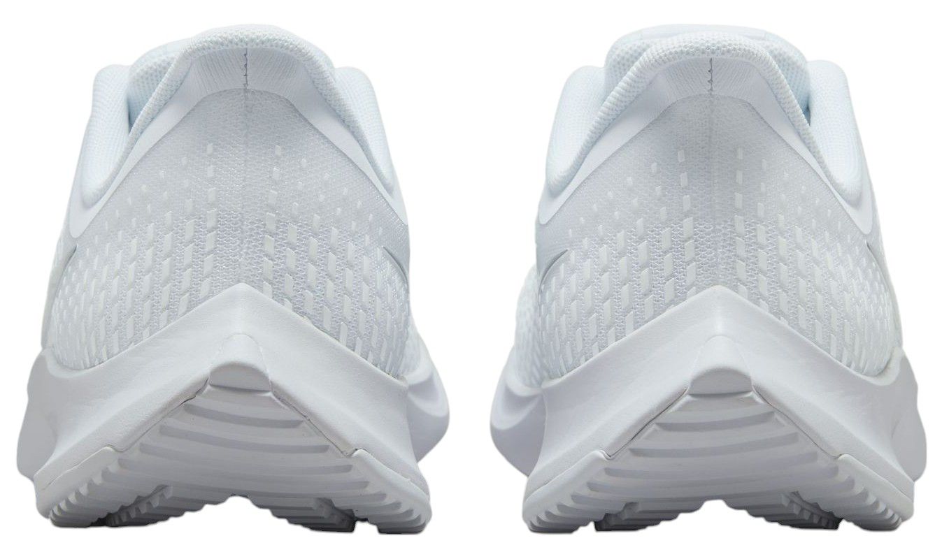 Nike Women's Power Flight Cheerleading Shoes product image