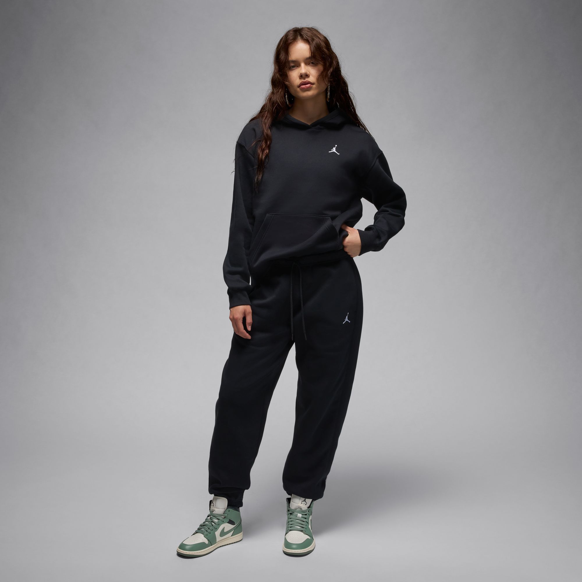 Jordan Women's Brooklyn Fleece Pullover Hoodie product image