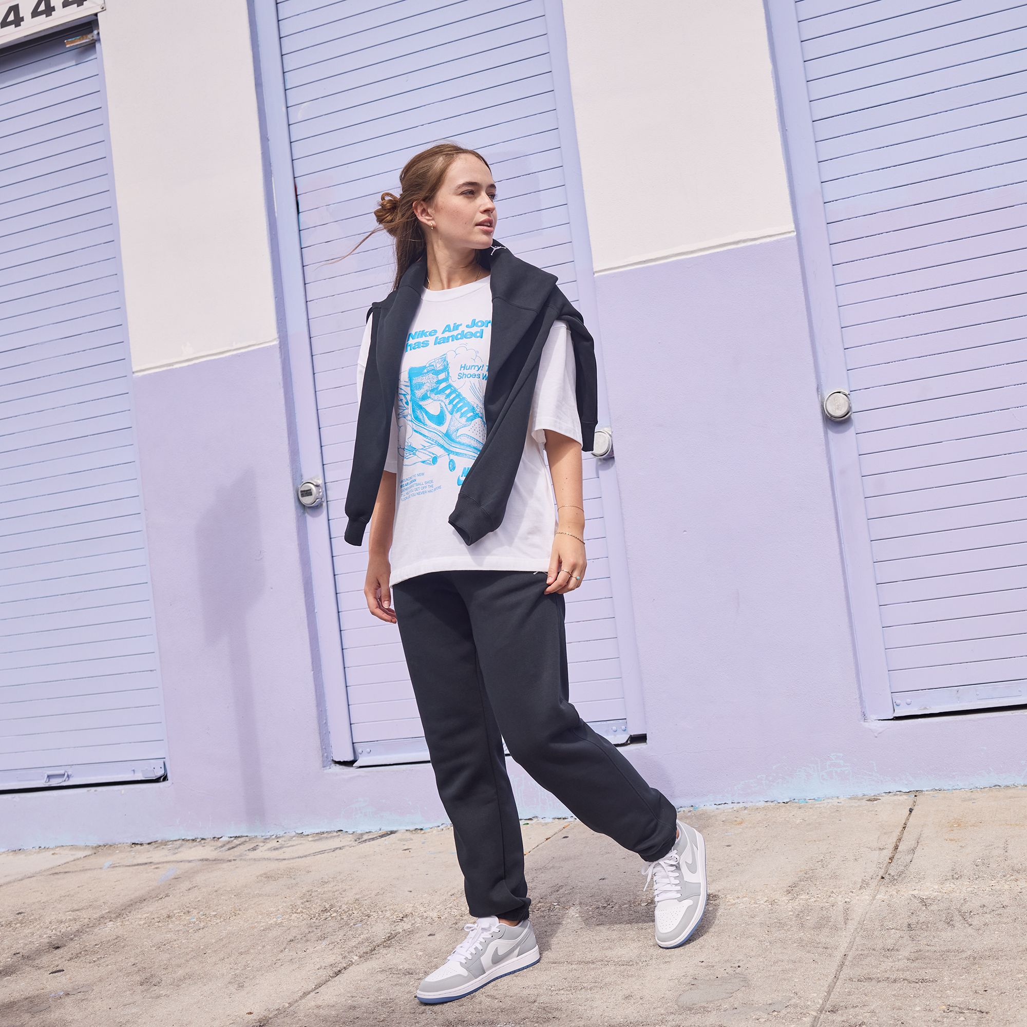 Jordan Women's Brooklyn Fleece Pants product image