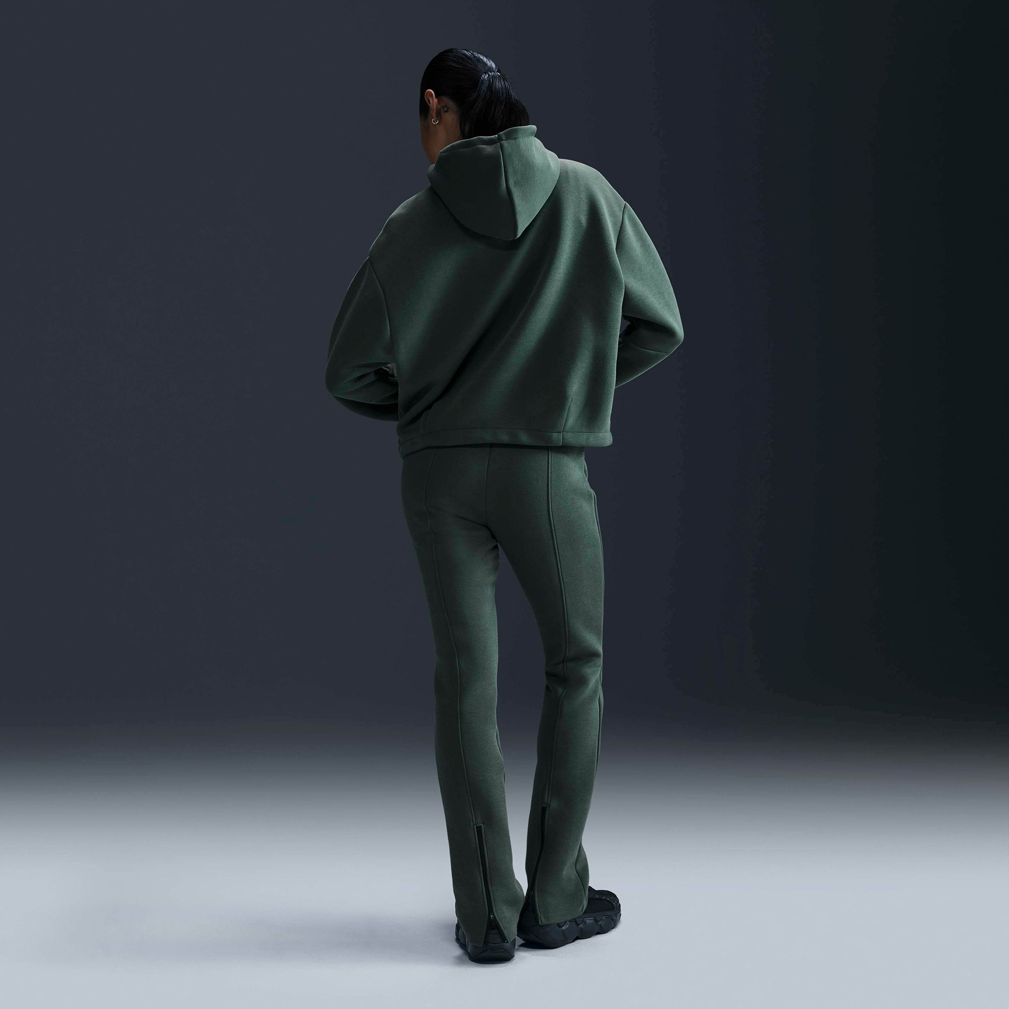 Nike Women's Sportswear Tech Fleece High-Waisted Slim Pants product image