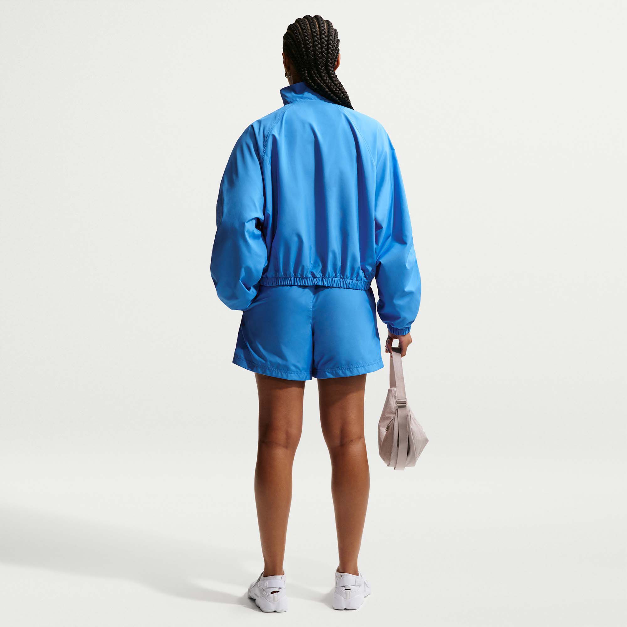Nike Women's Sportswear Classic Wovens Mid-Rise Shorts product image