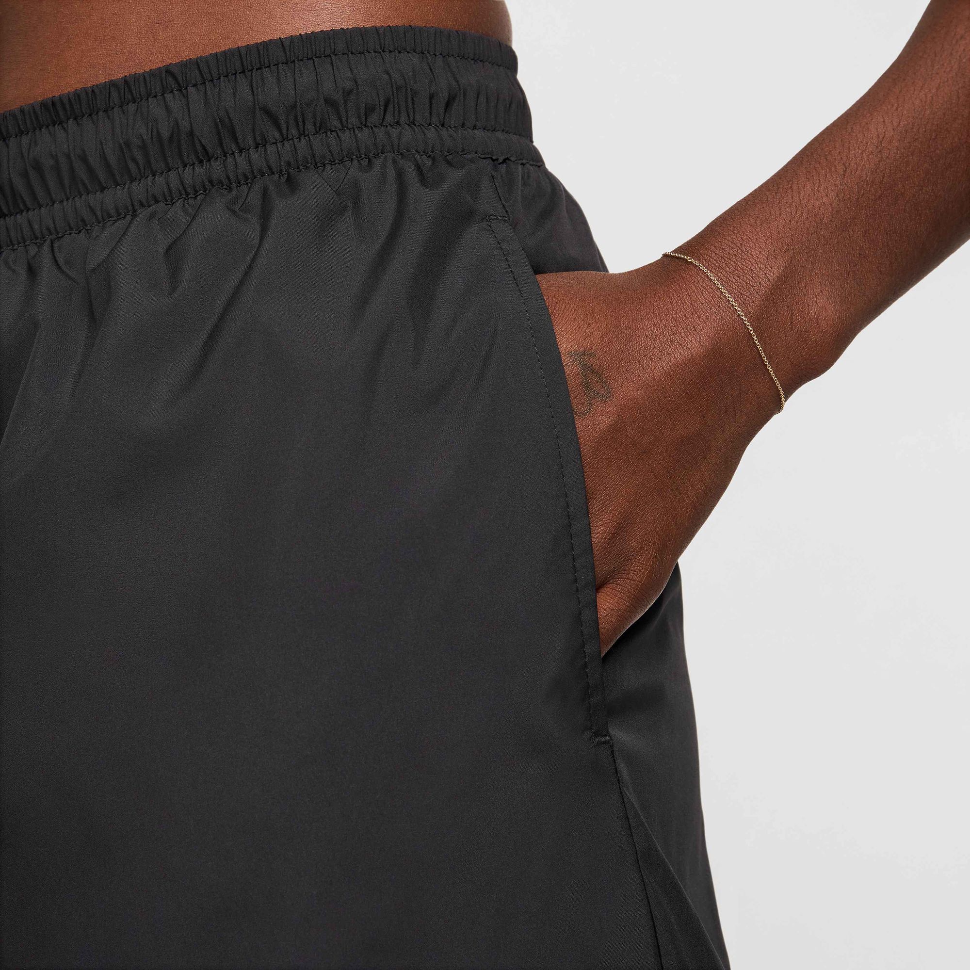 Nike Women's Sportswear Classic Wovens Mid-Rise Shorts product image
