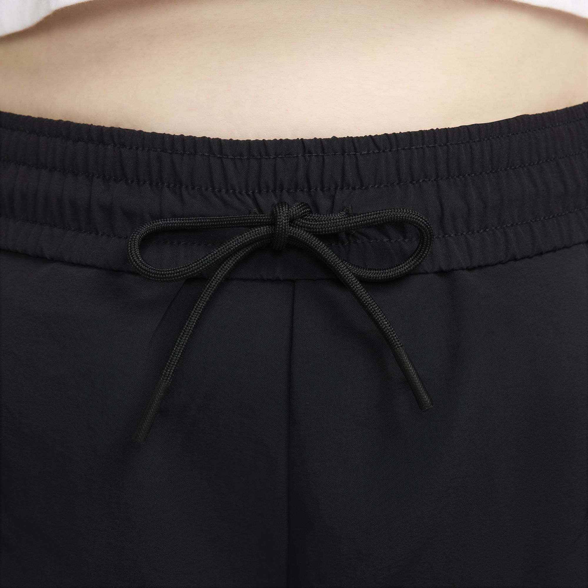 Nike Women's Sportswear Everything Wovens Mid-Rise Open-Hem Pants (Plus Size) product image