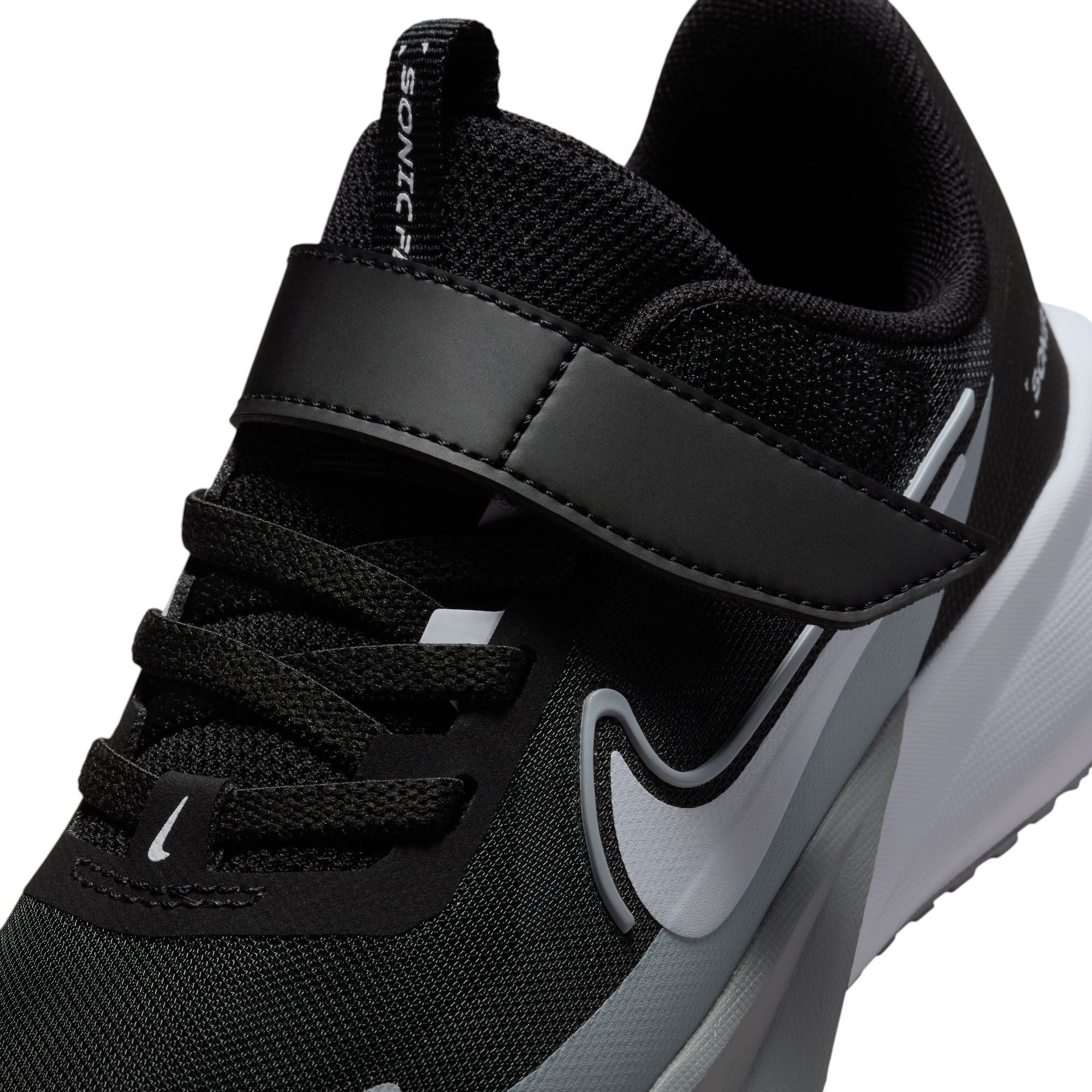 Nike Kids' Preschool Sonic Fly Shoes product image