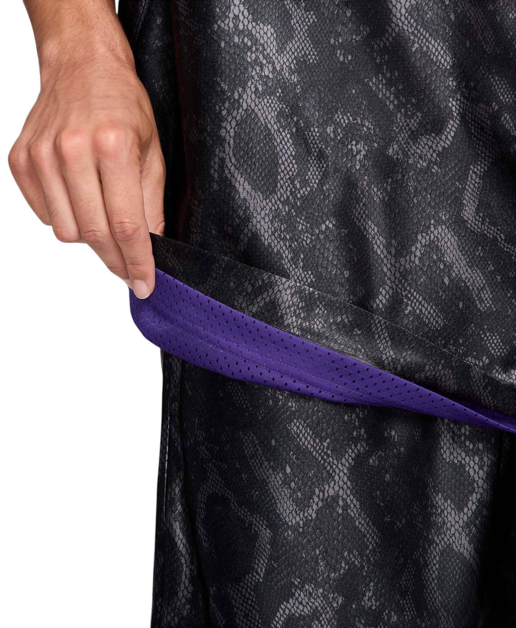 Nike Kobe Bryant Men's Dri-FIT Standard Issue Reversible Basketball Jersey product image