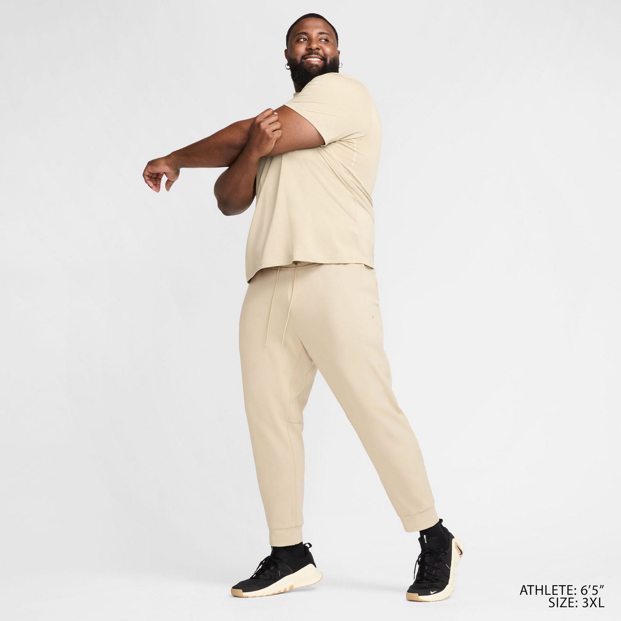 Nike Men's Dri-FIT Primary Fleece UV Joggers product image