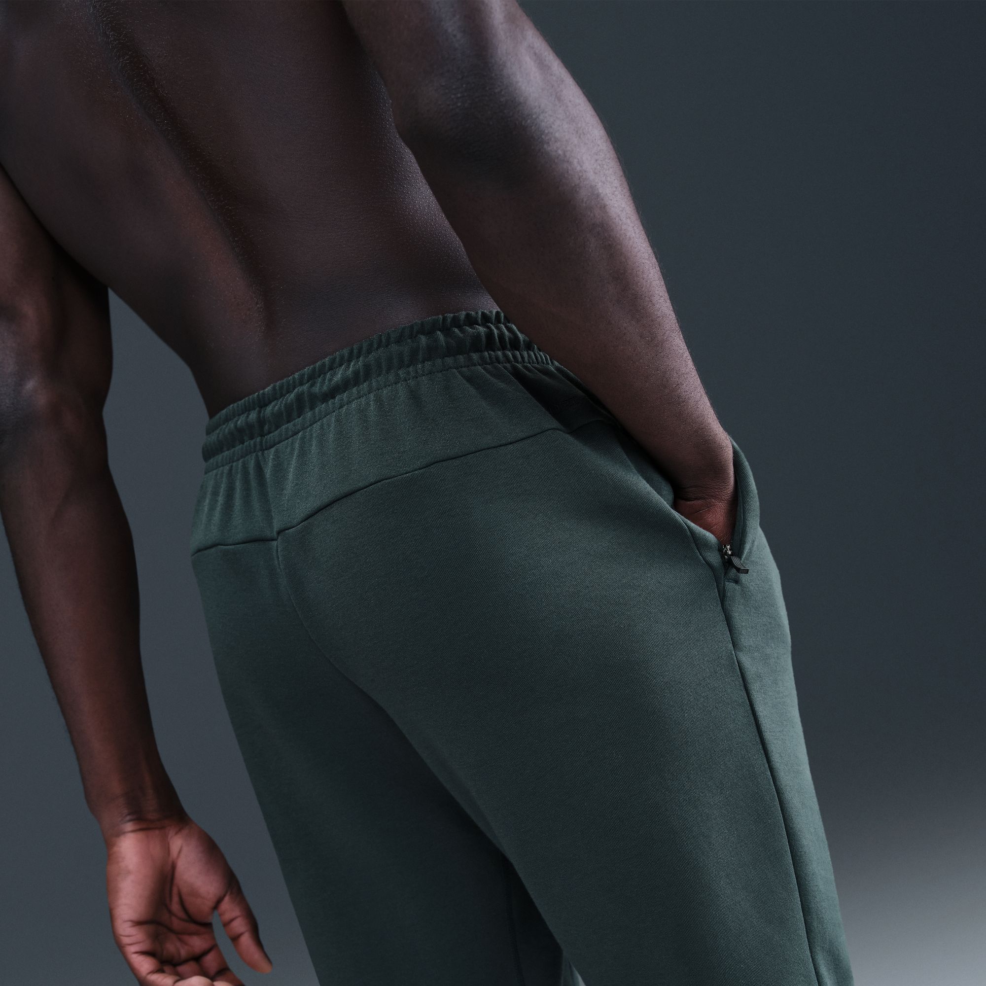 Nike Men's Dri-FIT Primary Fleece UV Joggers product image