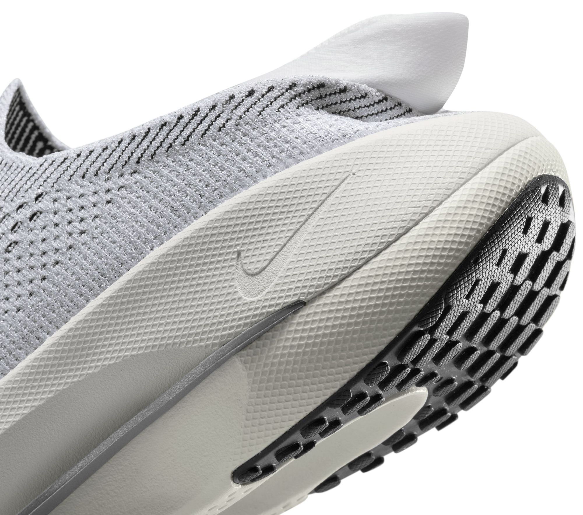 Nike Women's Reina EasyOn Shoes product image