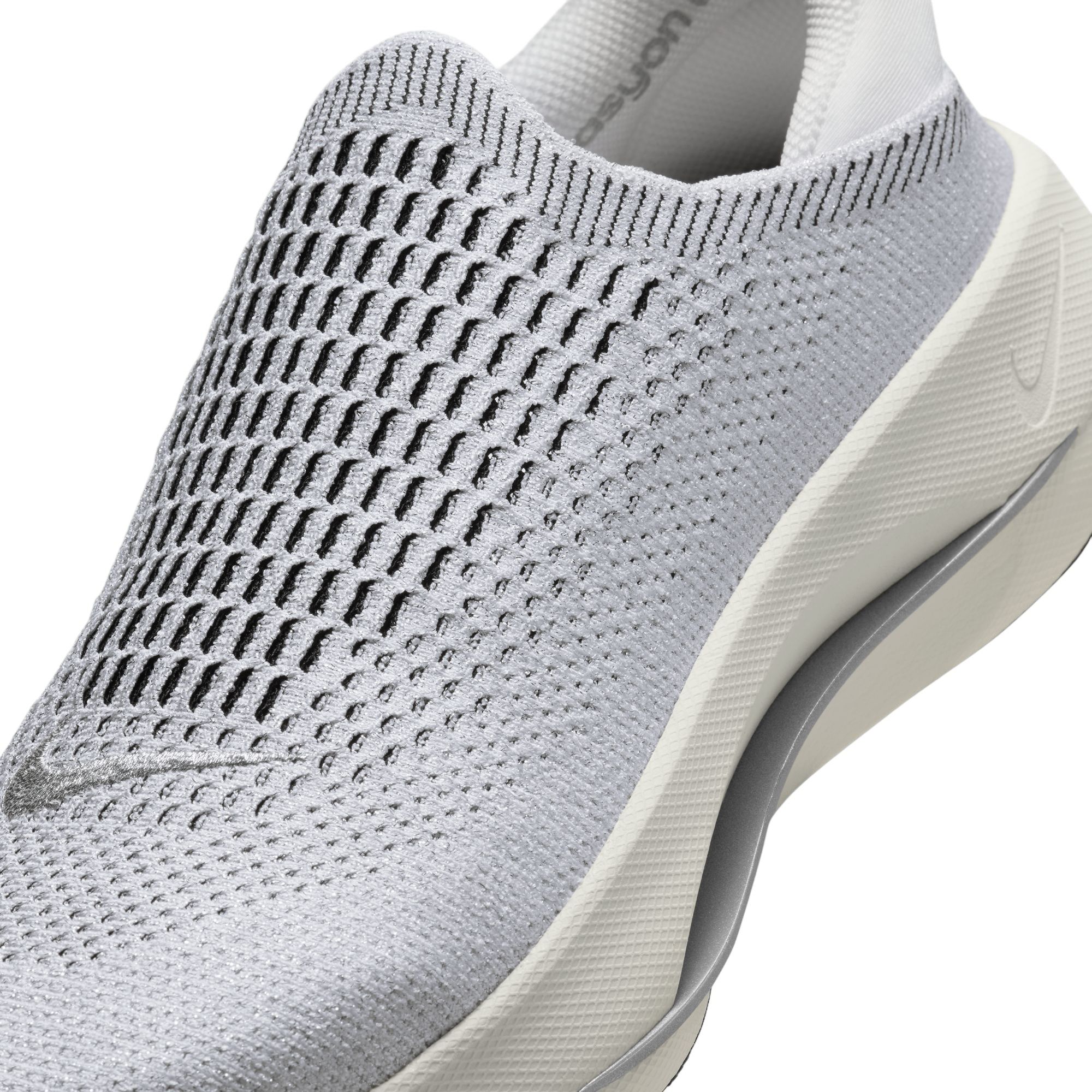 Nike Women's Reina EasyOn Shoes product image