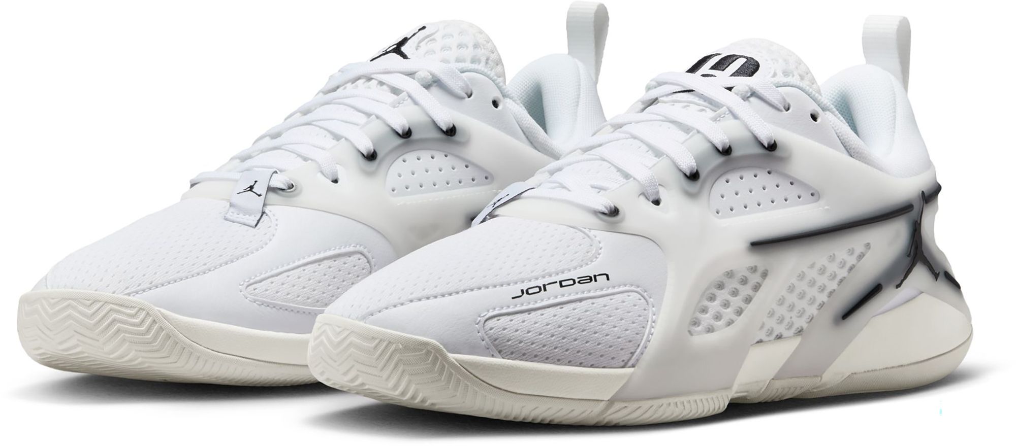 Jordan Women's Heir Basketball Shoes product image
