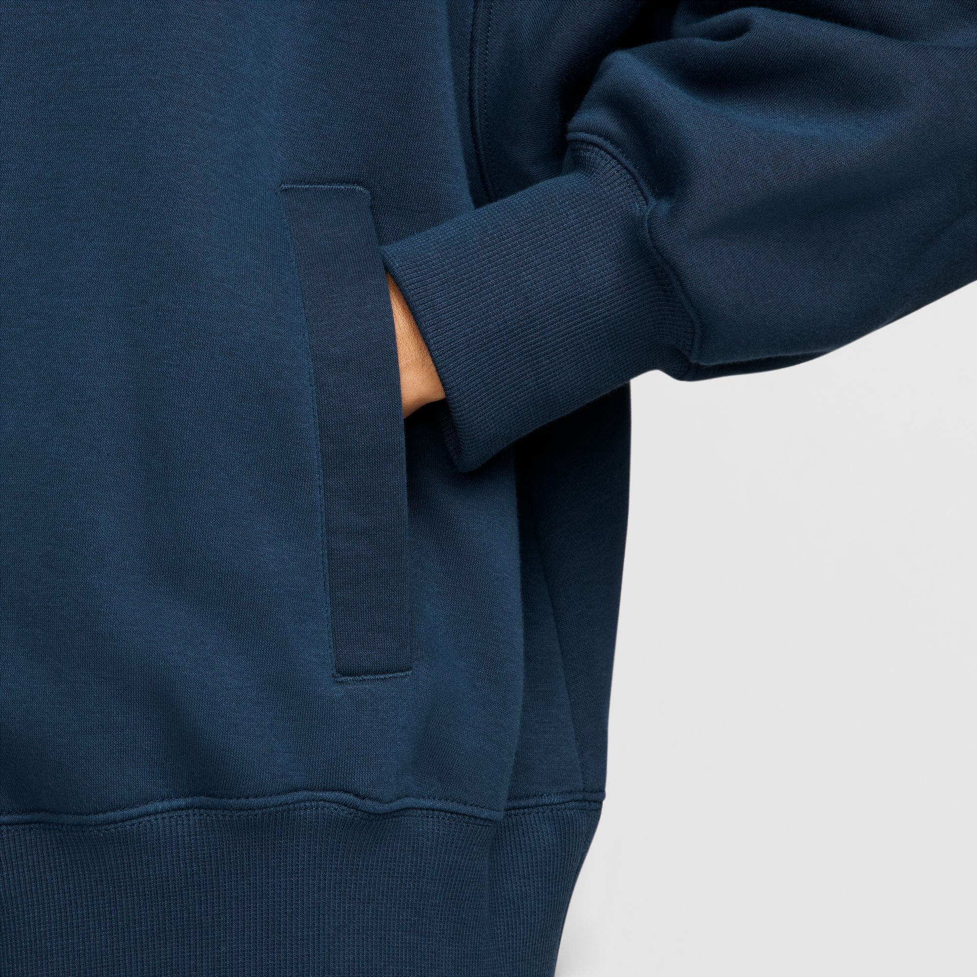 Nike Women's Sportswear Phoenix Fleece Oversized Track Jacket (Plus Size) product image