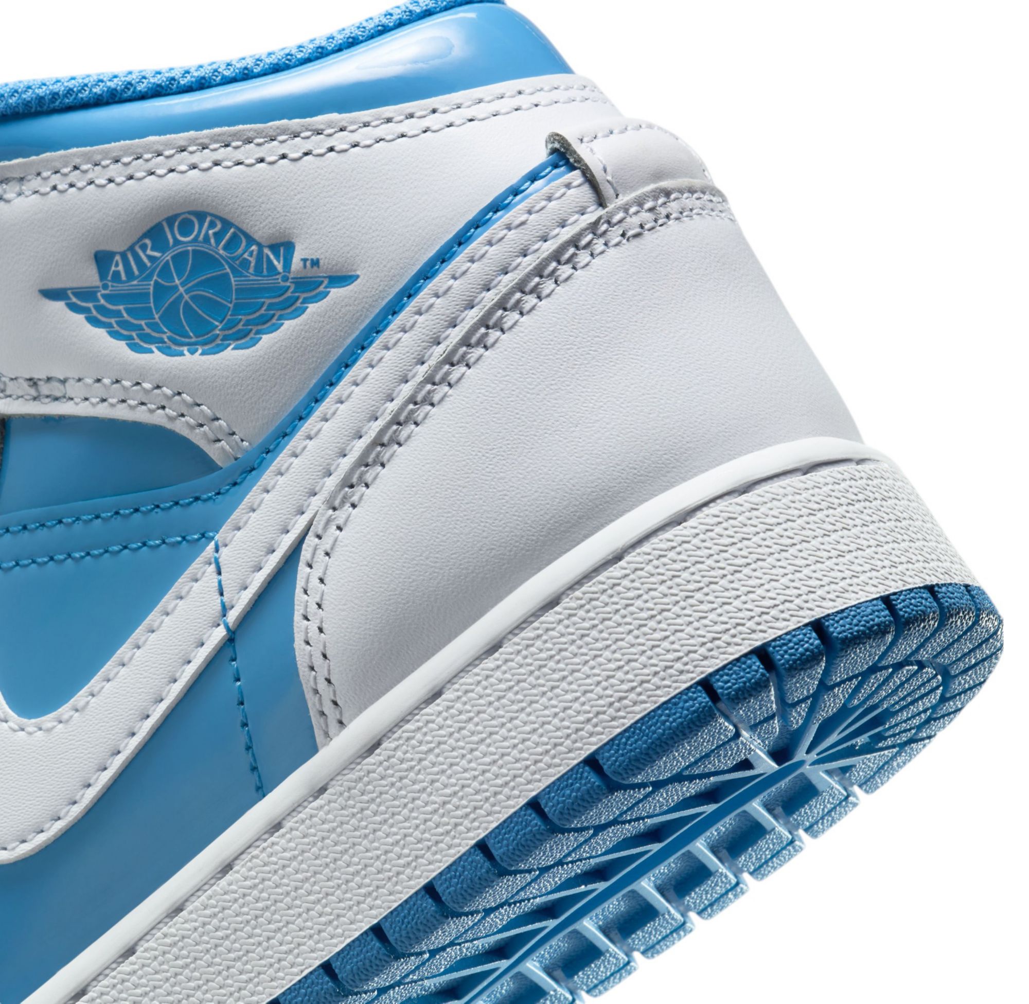 Jordan Kids' Grade School Air Jordan 1 Mid Basketball Shoes product image