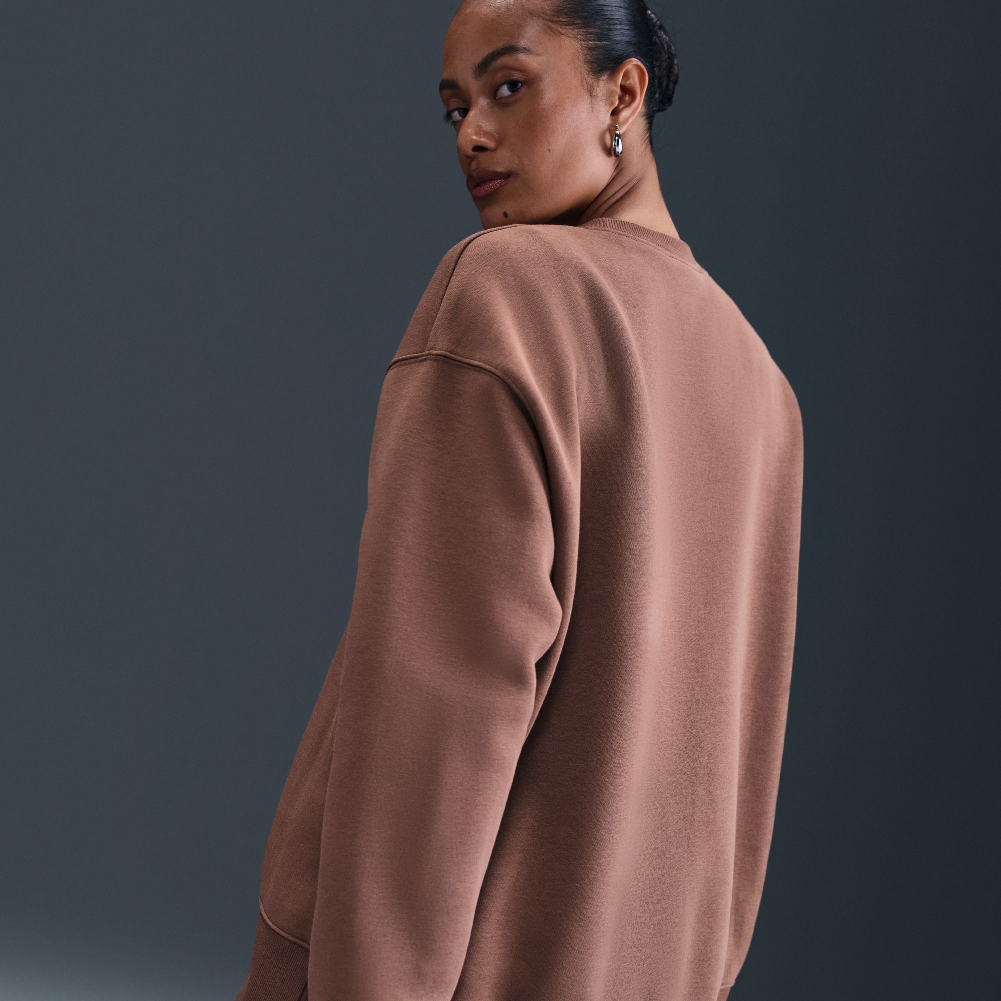 Nike Women's Sportswear Phoenix Fleece Oversized Crew-Neck Sweatshirt product image