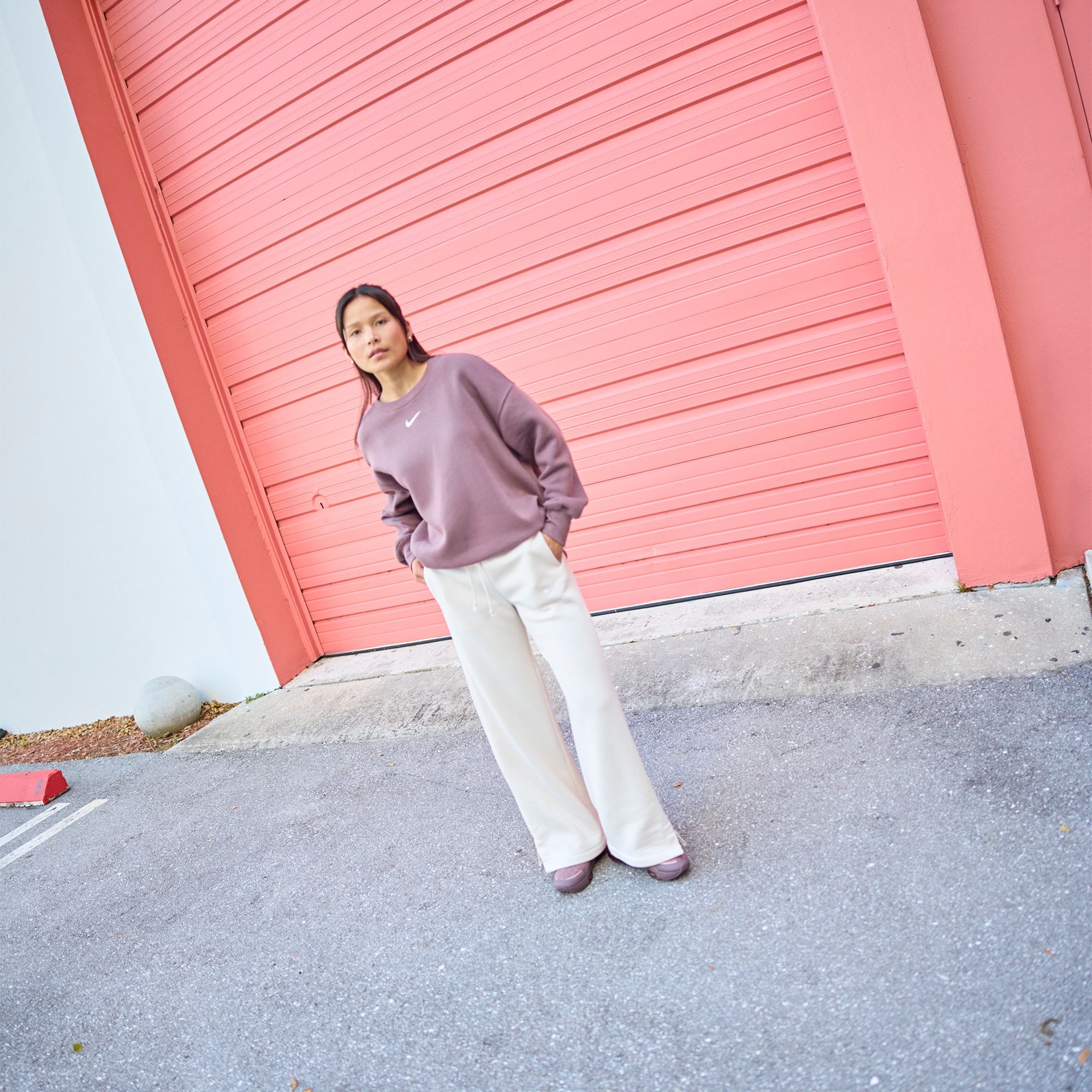 Nike Women's Sportswear Phoenix Fleece Oversized Crew-Neck Sweatshirt product image