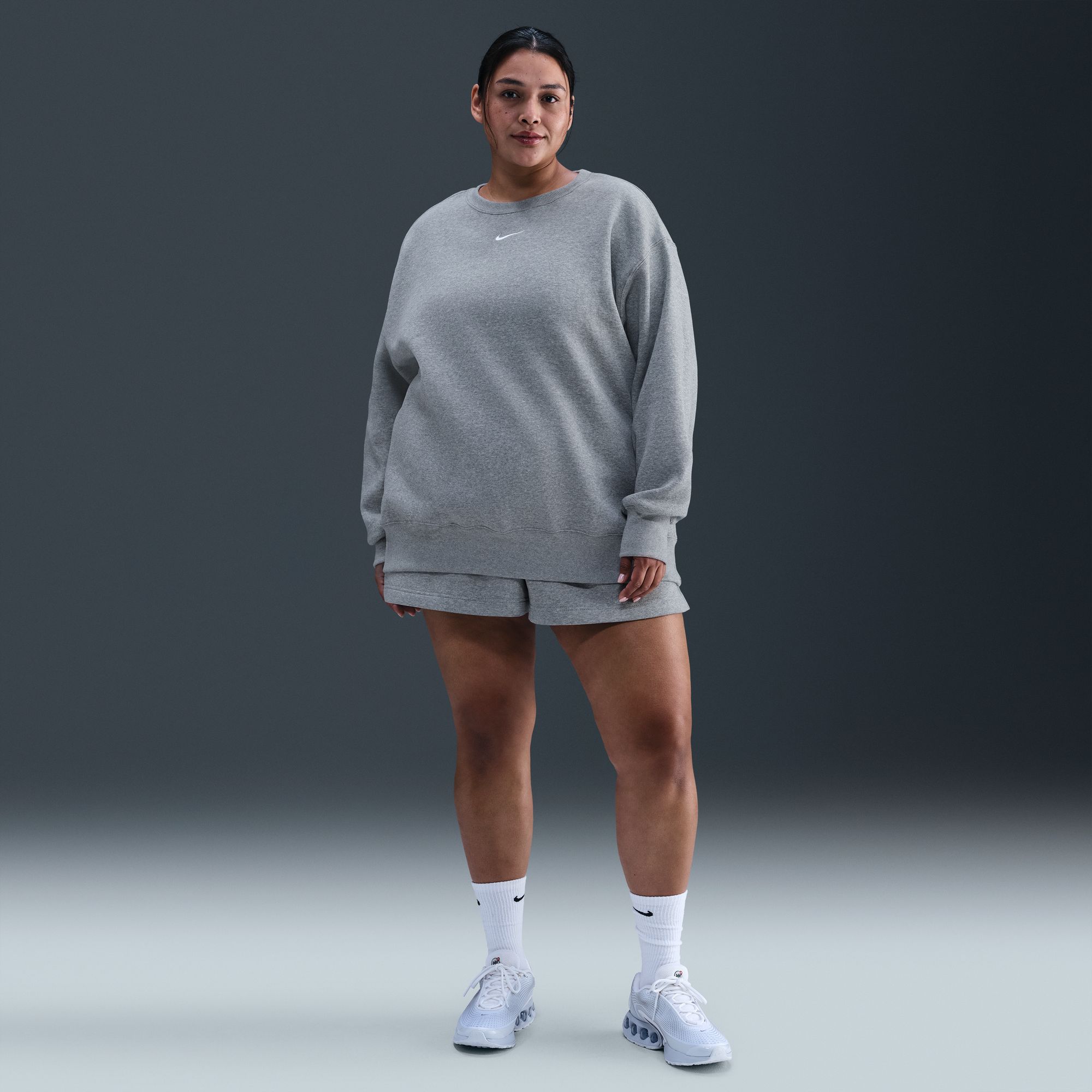 Nike Women's Sportswear Phoenix Fleece Oversized Sweatshirt (Plus Size) product image