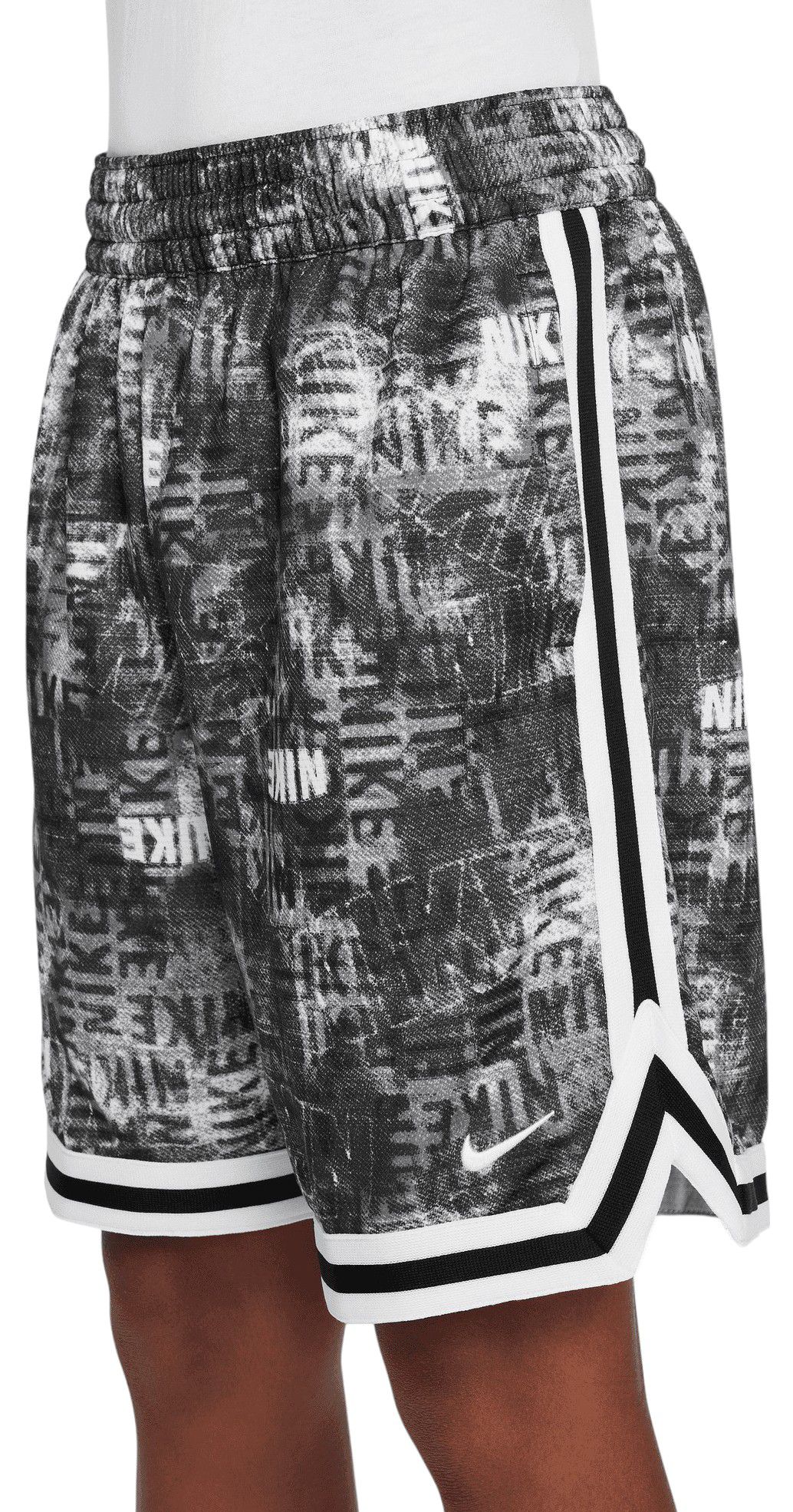 Nike Boys' Dri-FIT DNA Basketball Shorts product image