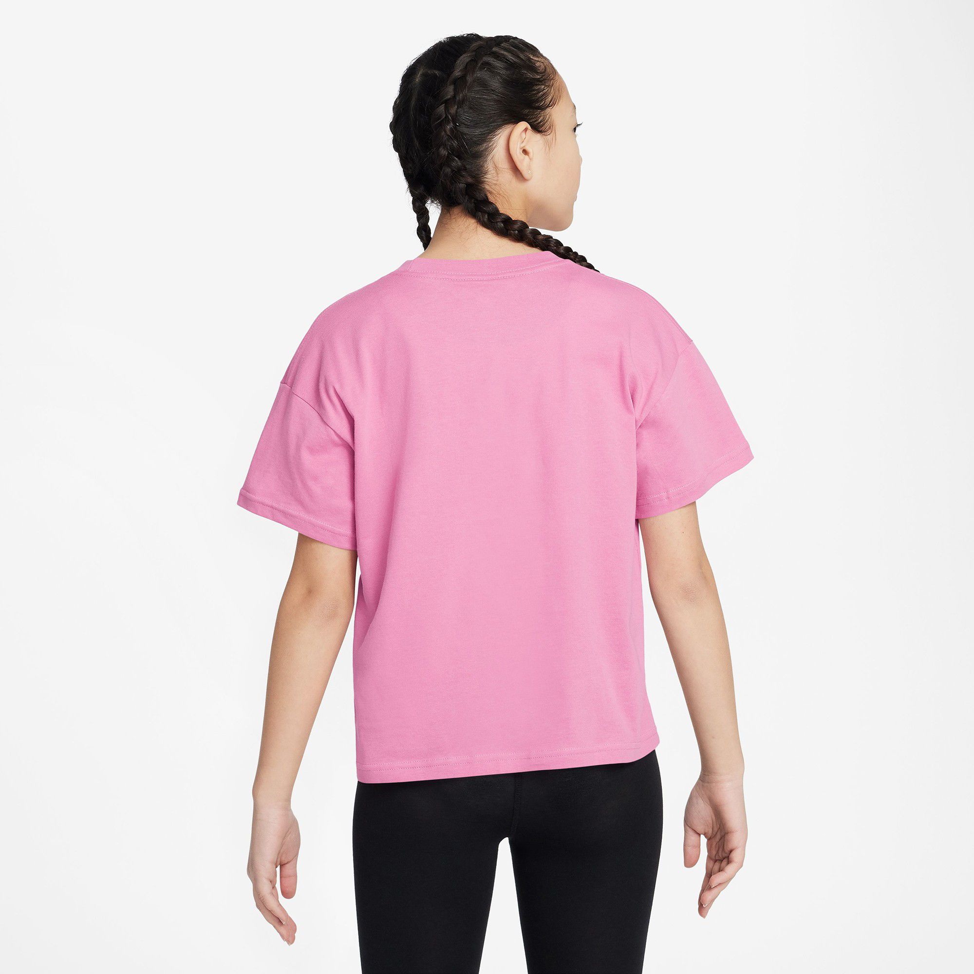 Nike Girls' Sportswear Essential T-Shirt product image