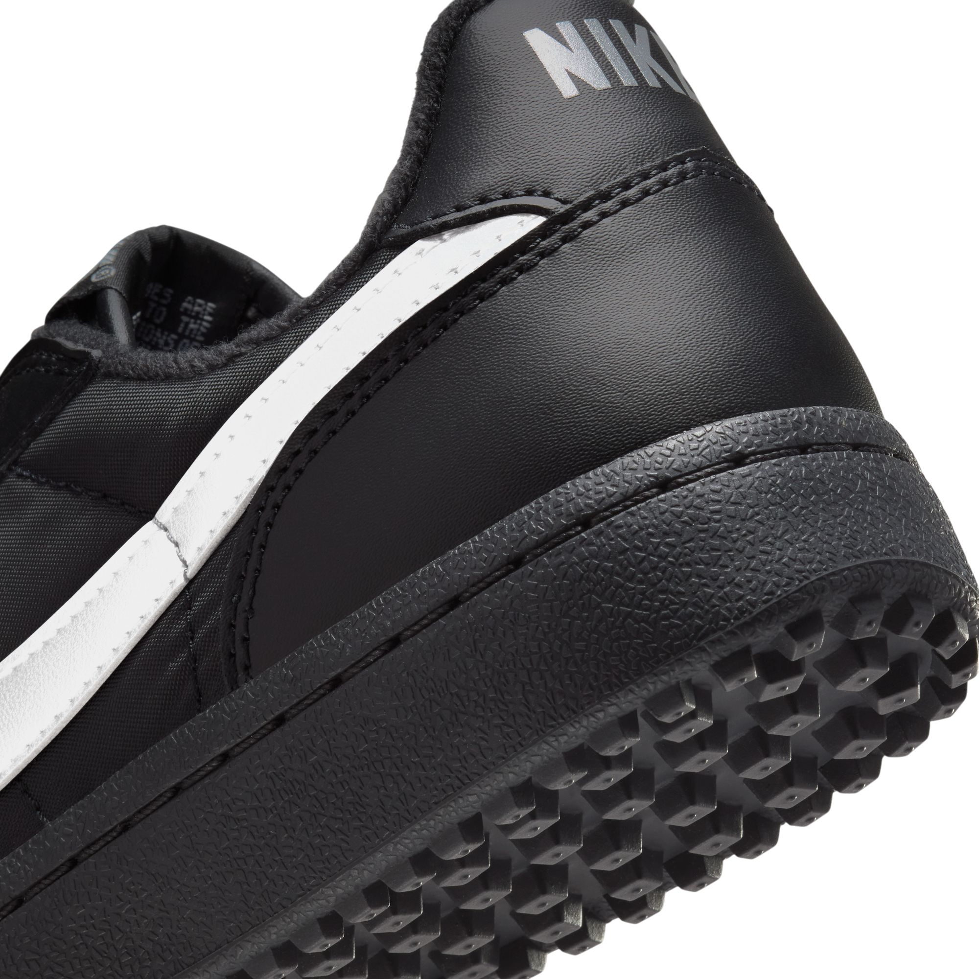 Nike Women's Field General Shoes product image