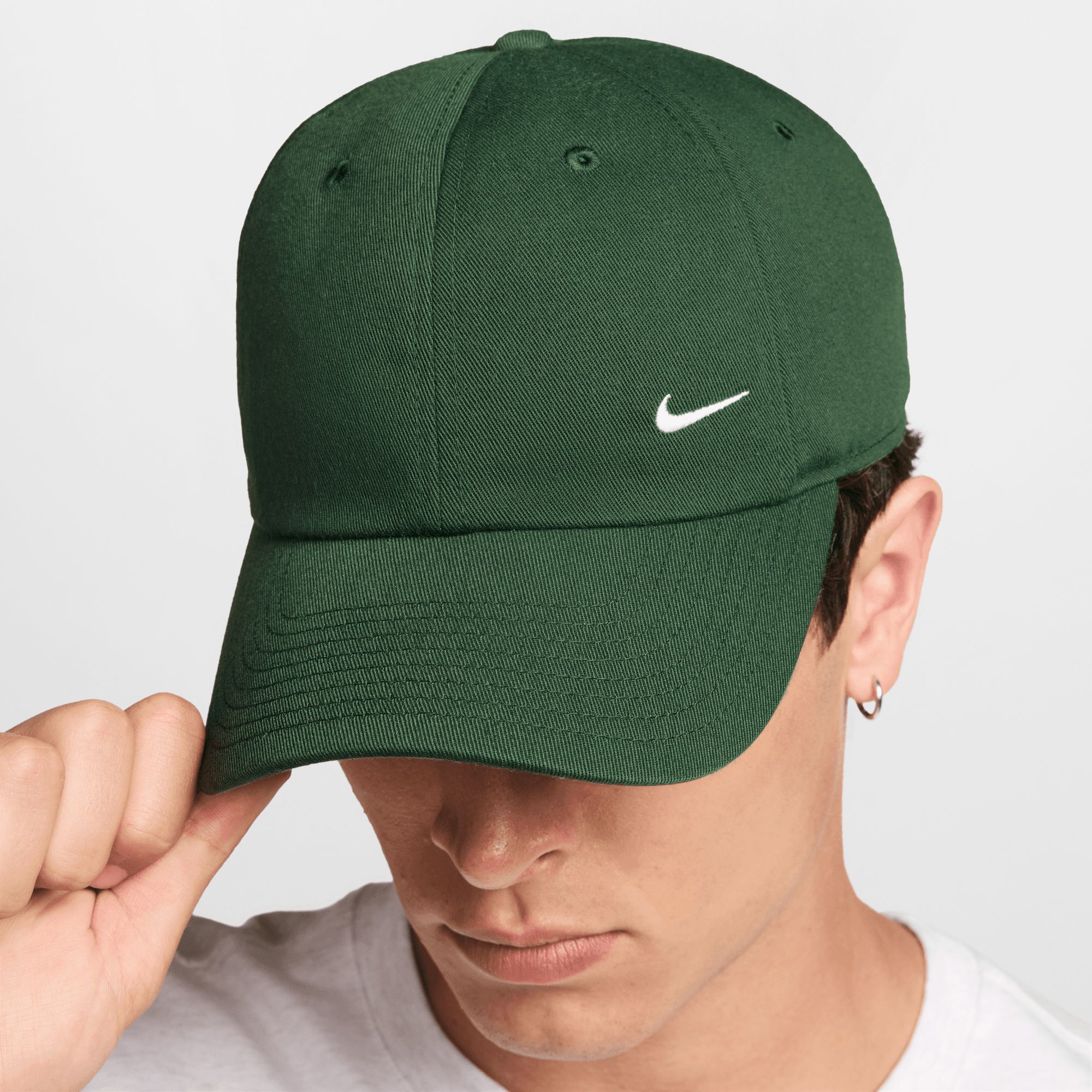 Nike Club Unstructured Curved Bill Cap product image