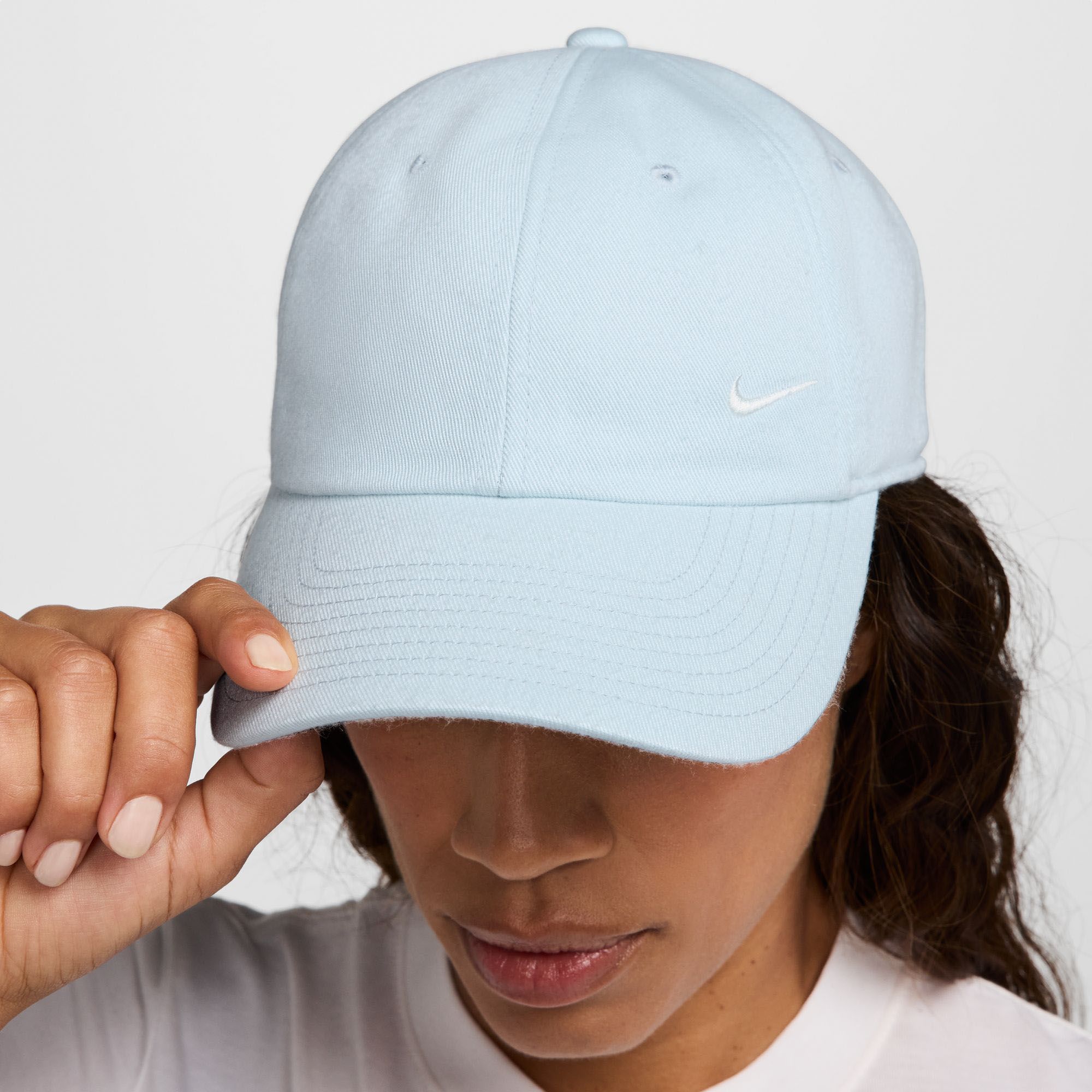 Nike Club Unstructured Curved Bill Cap product image