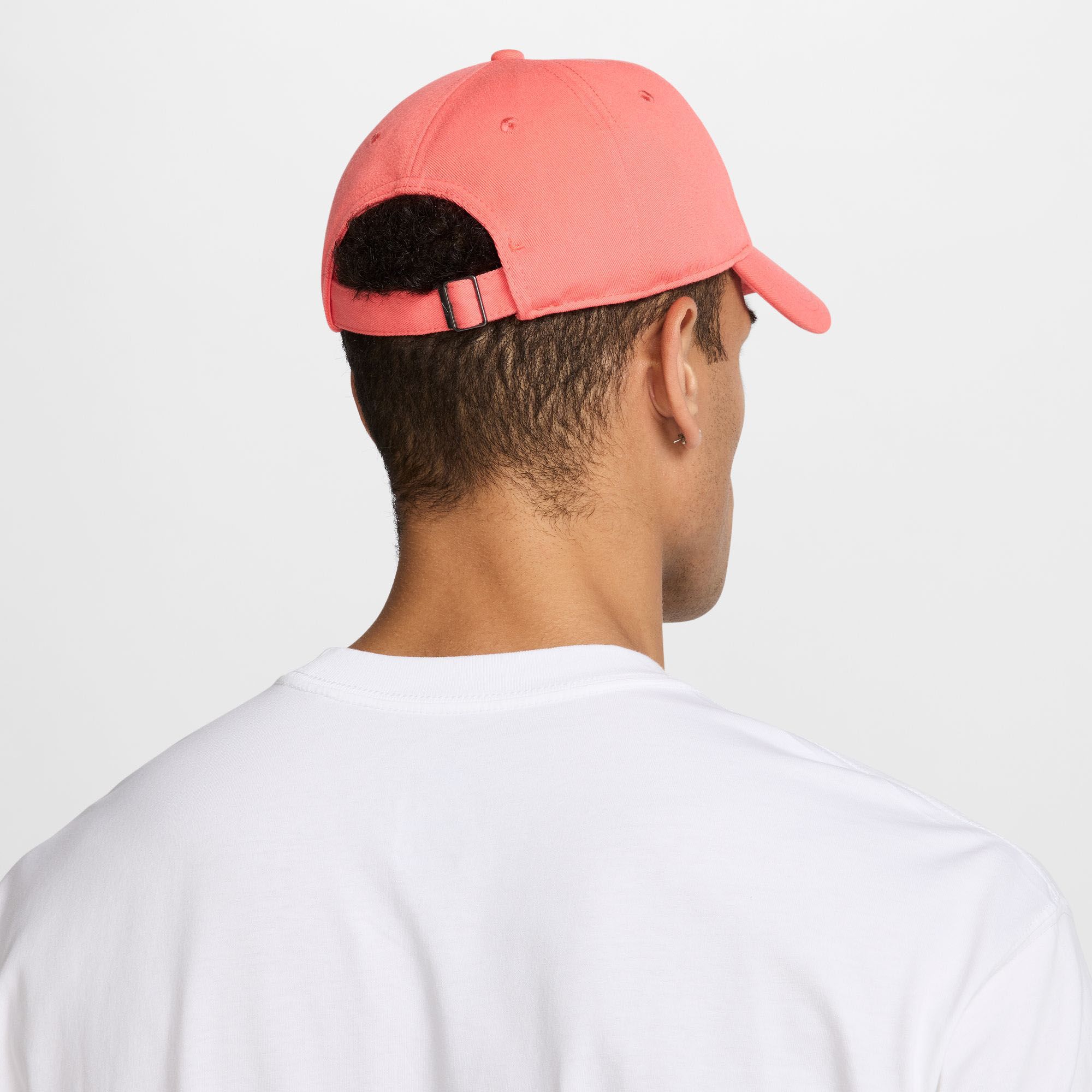Nike Club Unstructured Curved Bill Cap product image