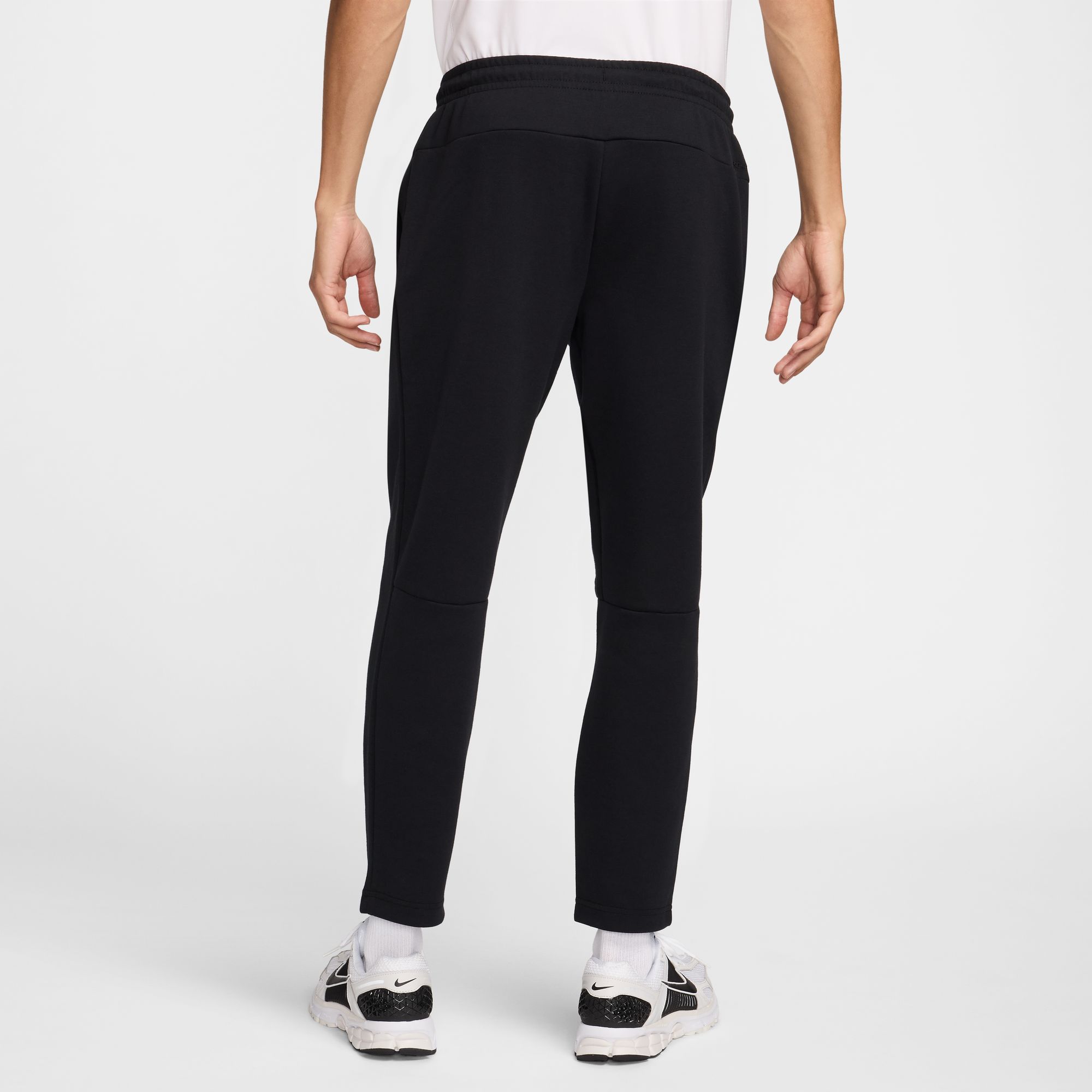 Nike Men's Dri-FIT Primary Fleece UV Tapered Pants product image