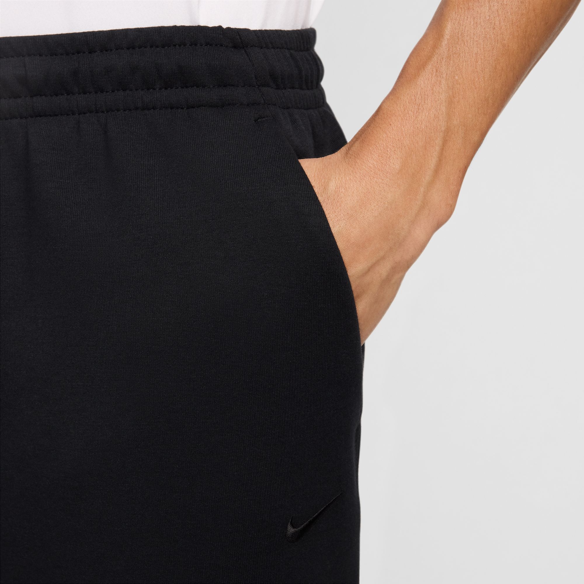 Nike Men's Dri-FIT Primary Fleece UV Tapered Pants product image