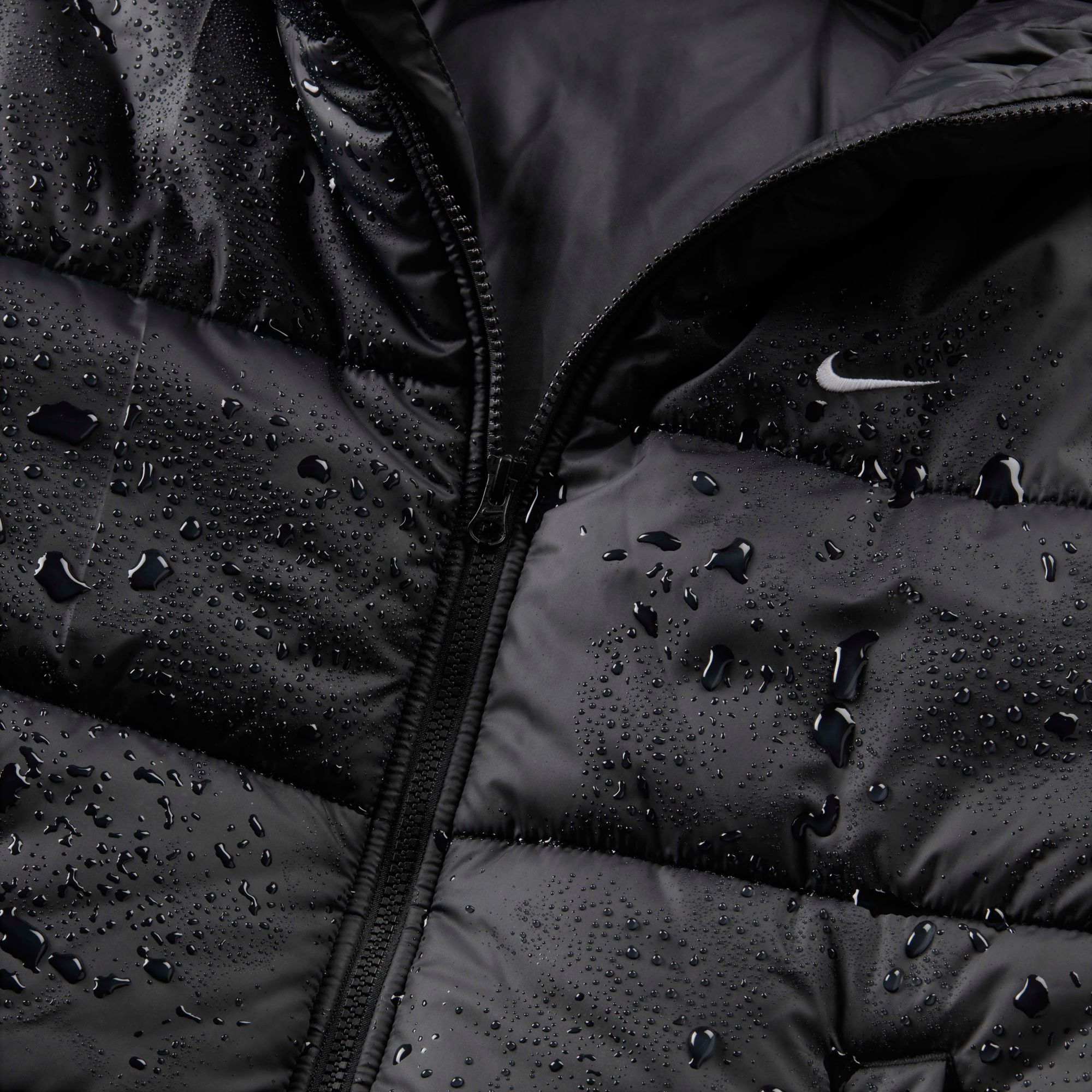 Nike Women's Sportswear Classic Puffer Therma-FIT Loose Parka product image
