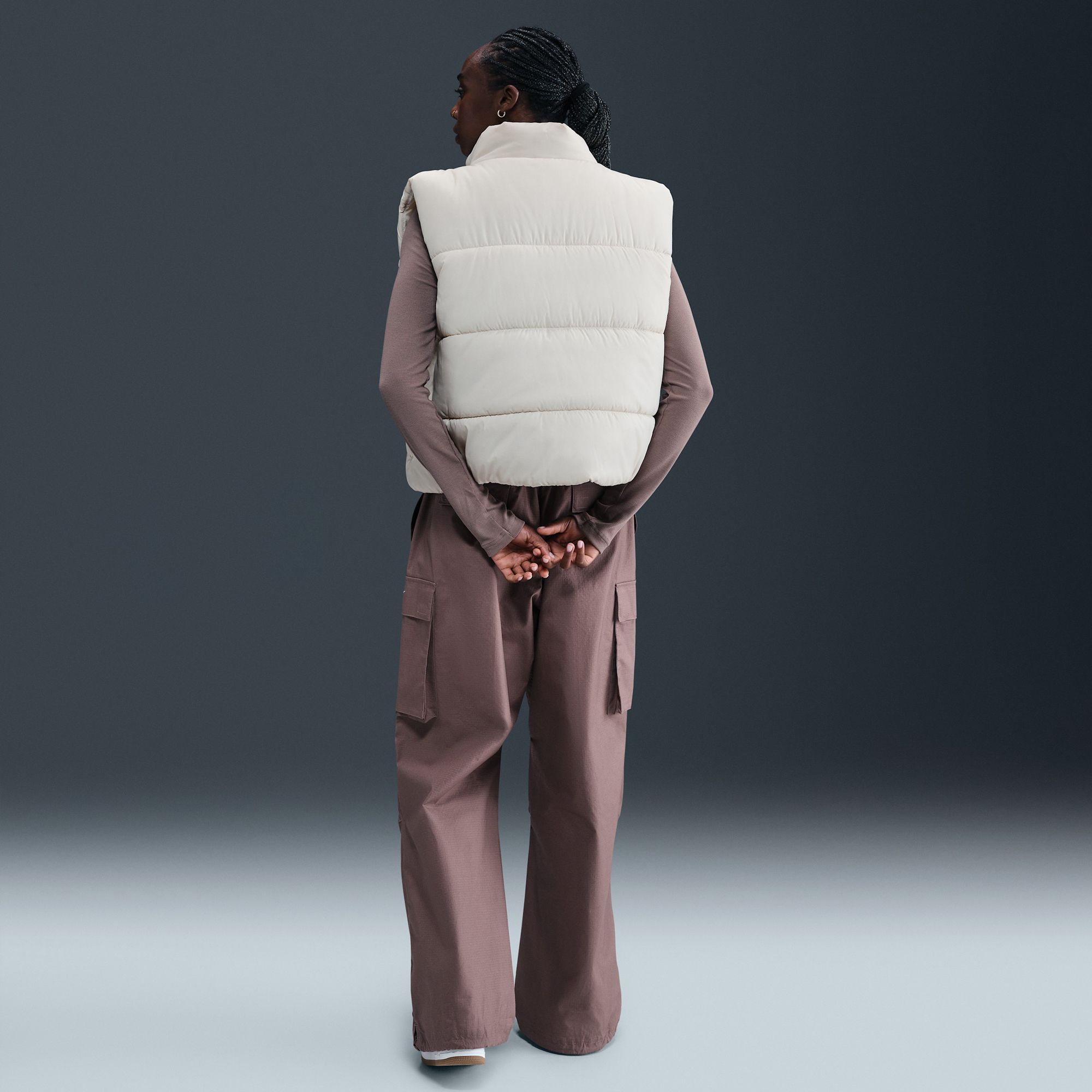 Nike Women's Sportswear Classic Puffer Therma-FIT Loose Vest product image