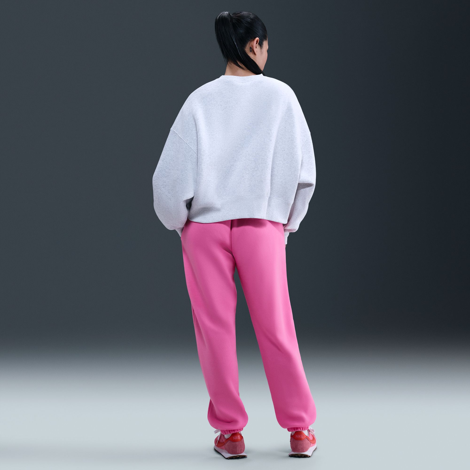 Nike Women's Sportswear Phoenix Fleece High-Waisted Oversized Sweatpants product image