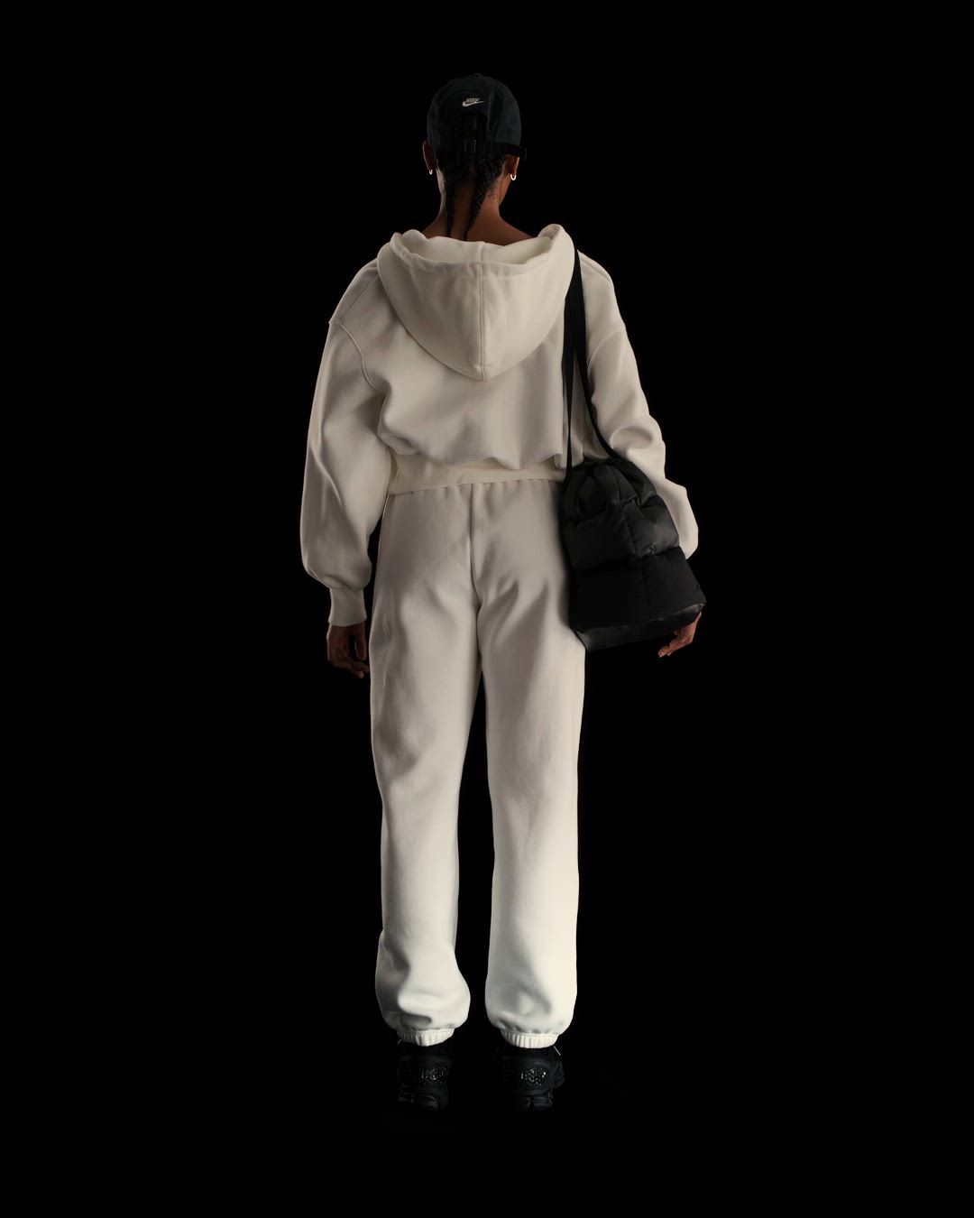 Nike Women's Sportswear Phoenix Fleece High-Waisted Oversized Sweatpants product