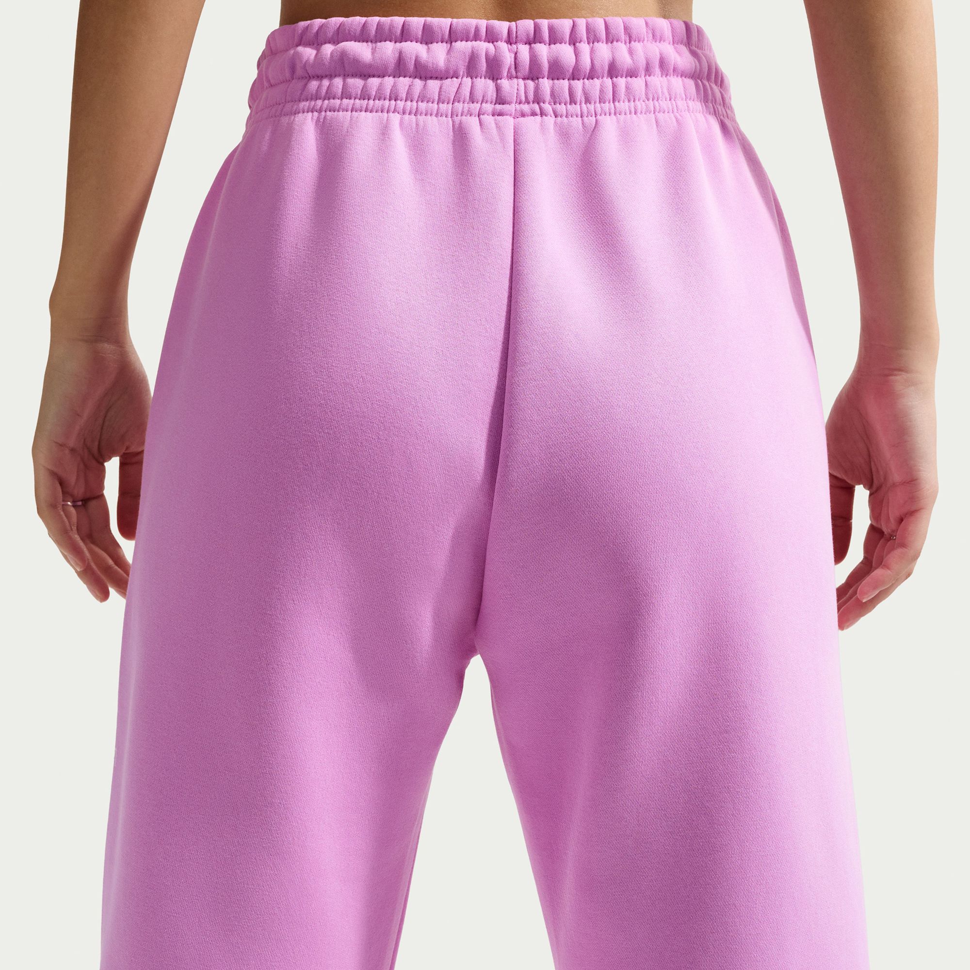 Nike Women's Sportswear Phoenix Fleece High-Waisted Oversized Sweatpants product image