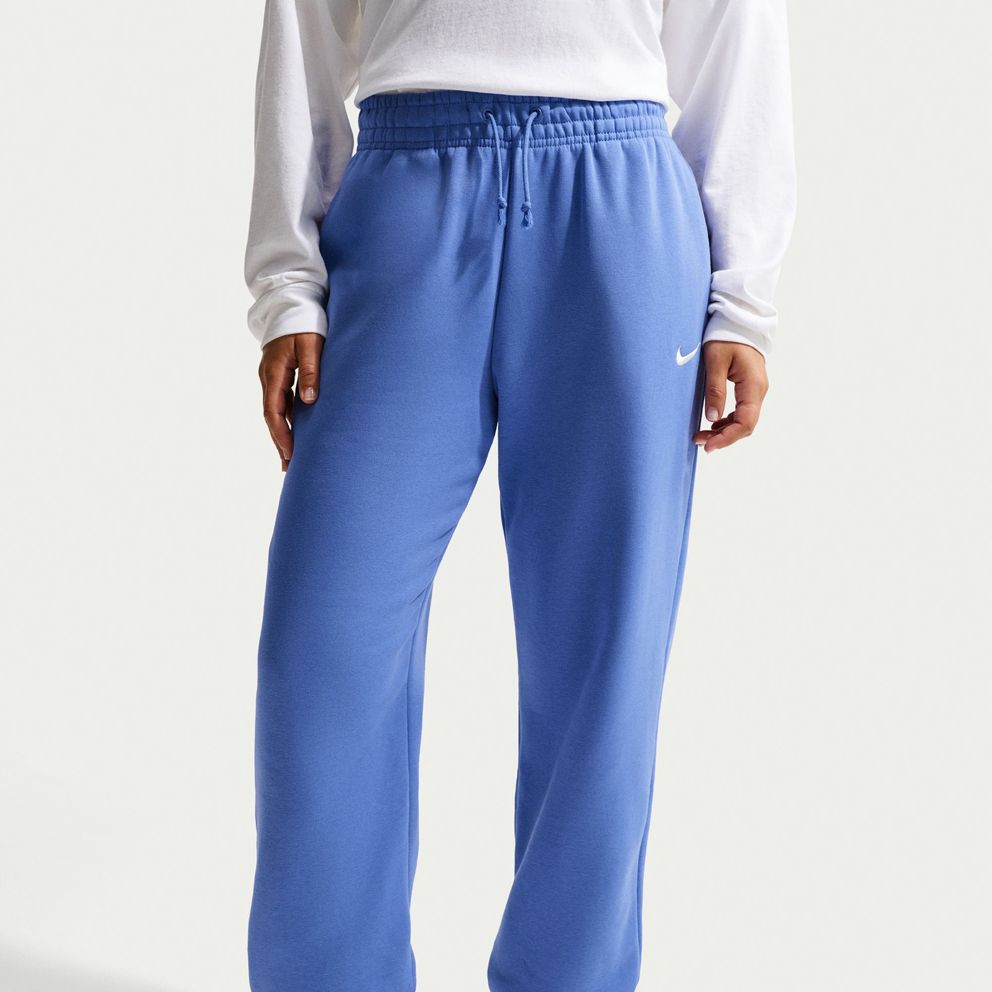 Nike Women's Sportswear Phoenix Fleece High-Waisted Oversized Sweatpants product image