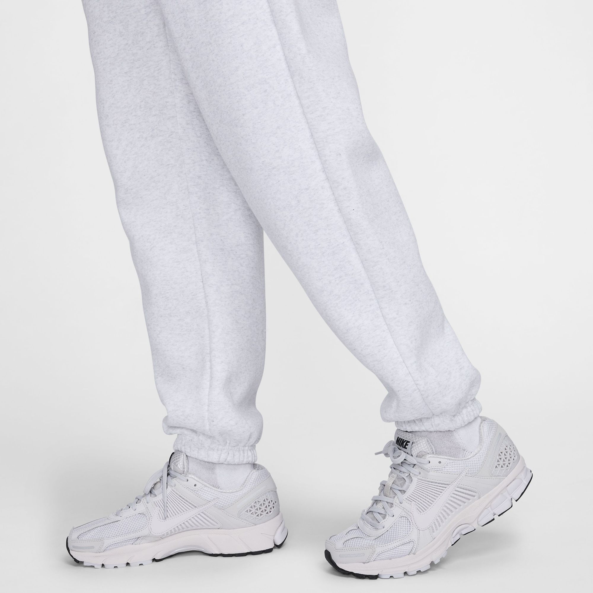 Nike Women's Sportswear Phoenix Fleece High-Waisted Oversized Sweatpants product image